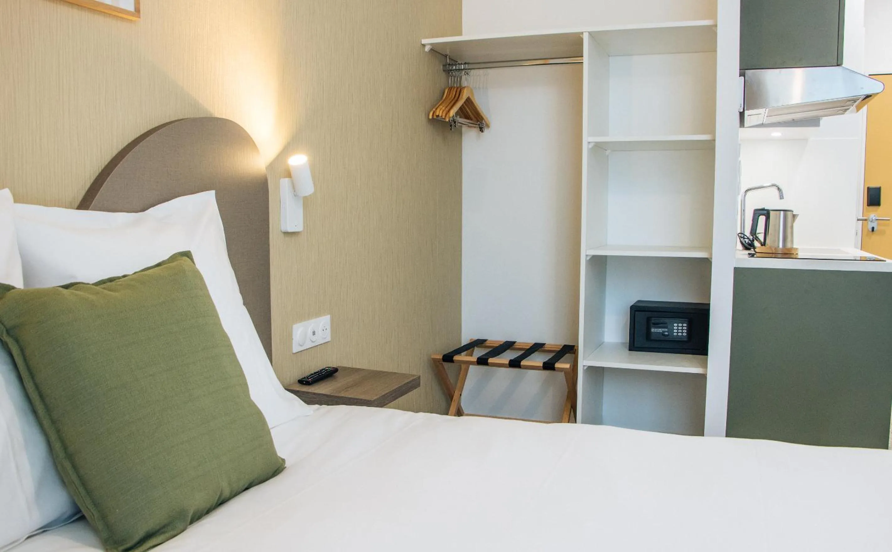 Bed in Adagio Access Bordeaux Sud Pessac