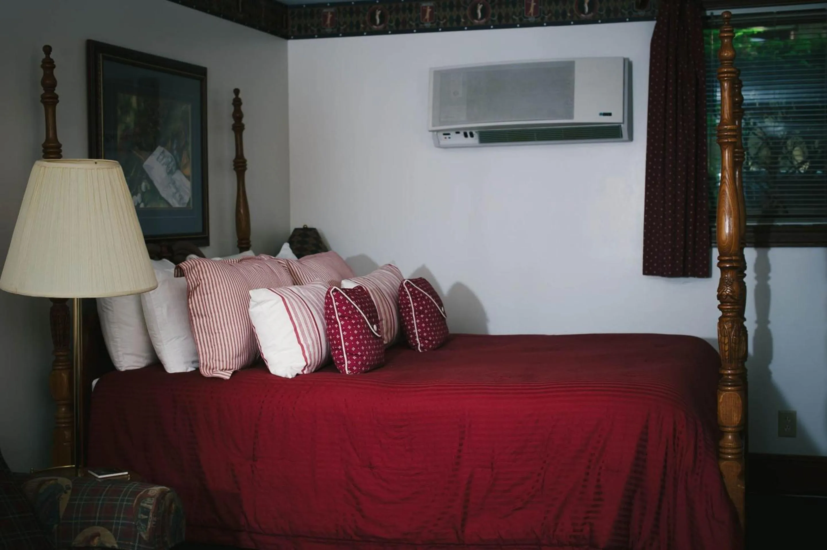 Other, Bed in The Inn at Dresden