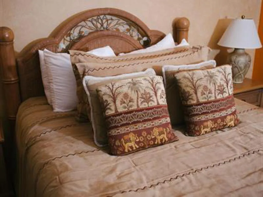 Bedroom, Bed in The Inn at Dresden