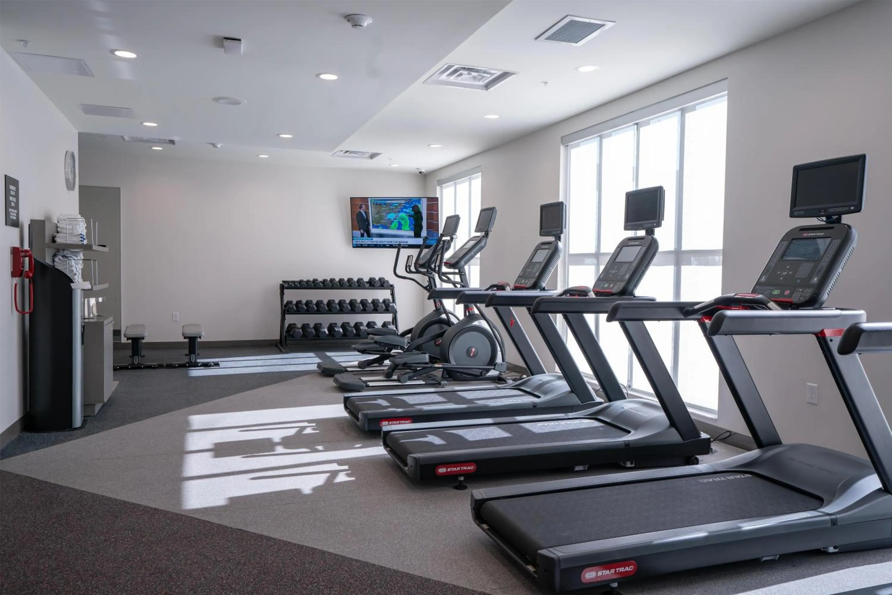 Photo of the whole room in Hilton Garden Inn Hoover Birmingham