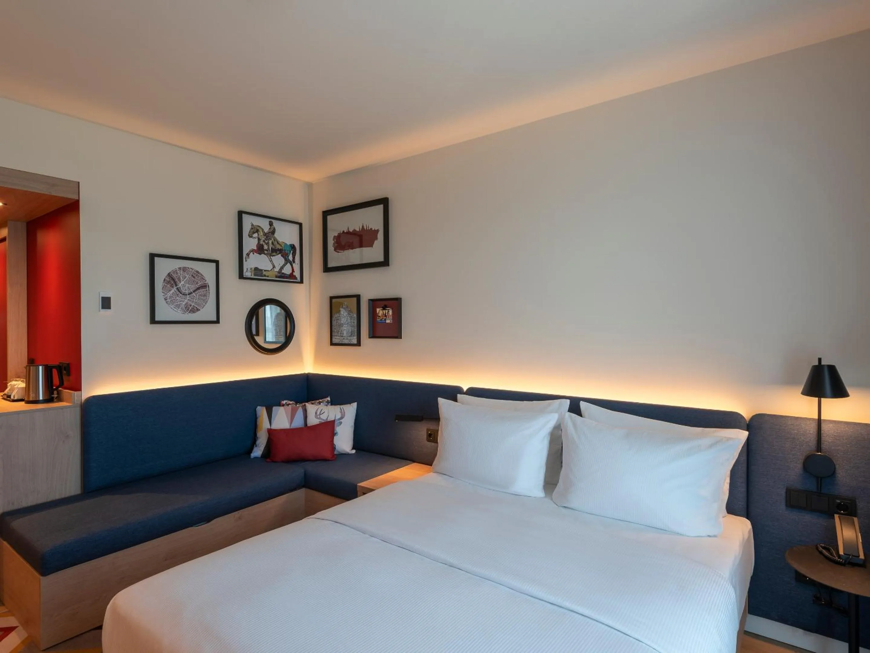 Bed in Hampton By Hilton Dresden City Centre