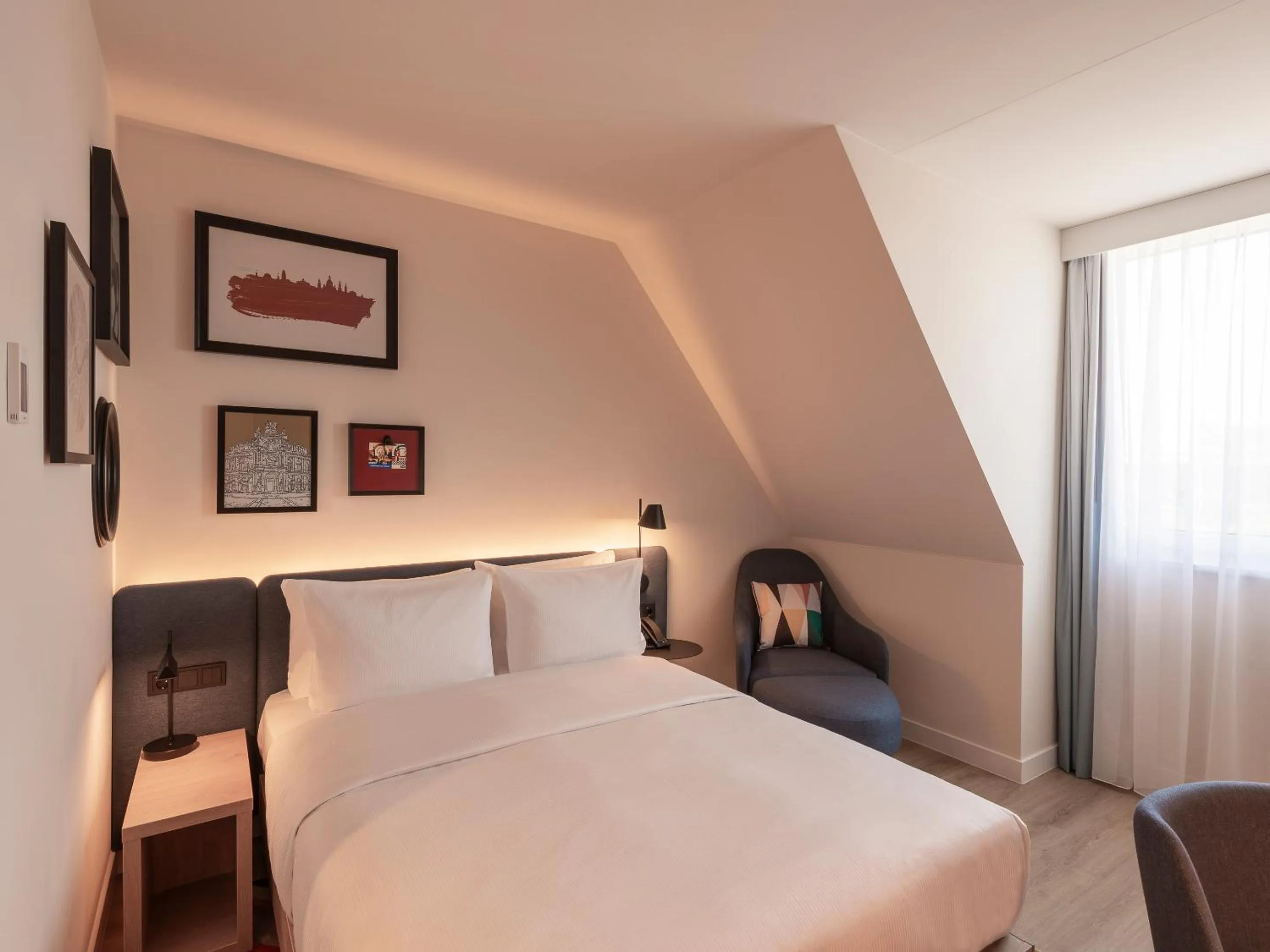 Bed in Hampton By Hilton Dresden City Centre