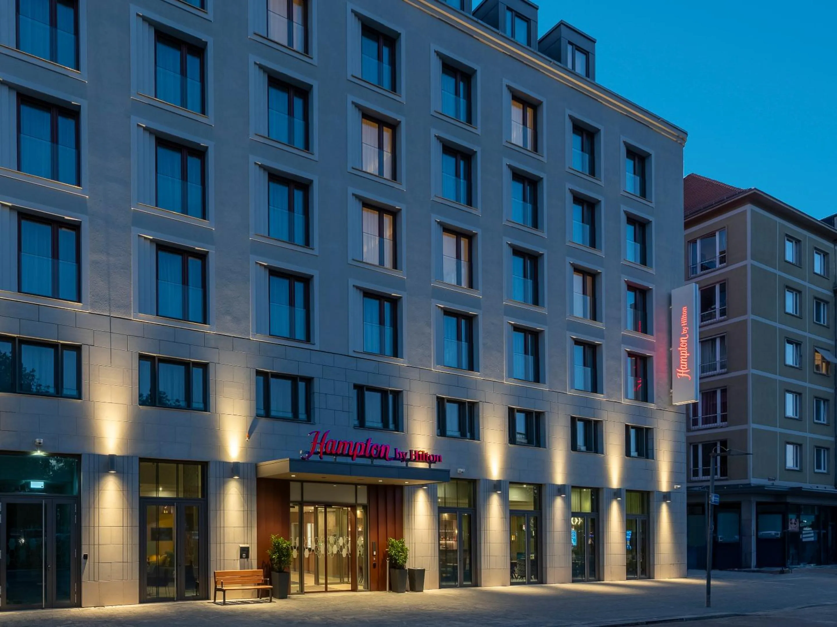 Property building in Hampton By Hilton Dresden City Centre