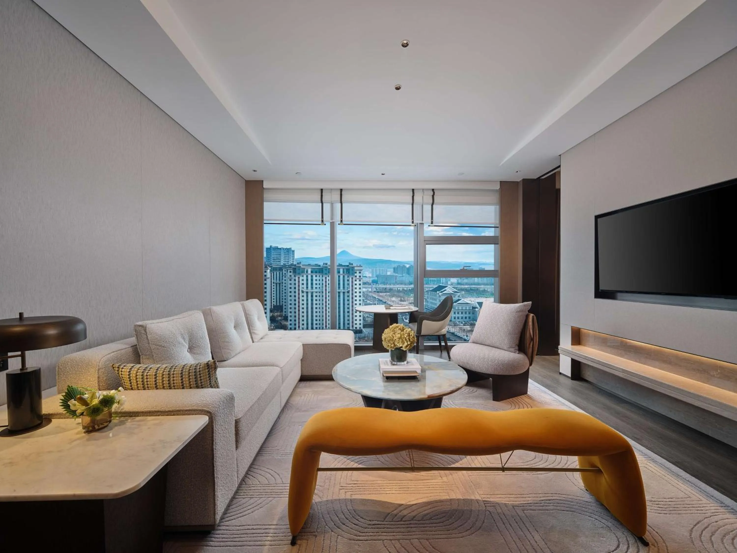 Living room in Doubletree By Hilton Yanji