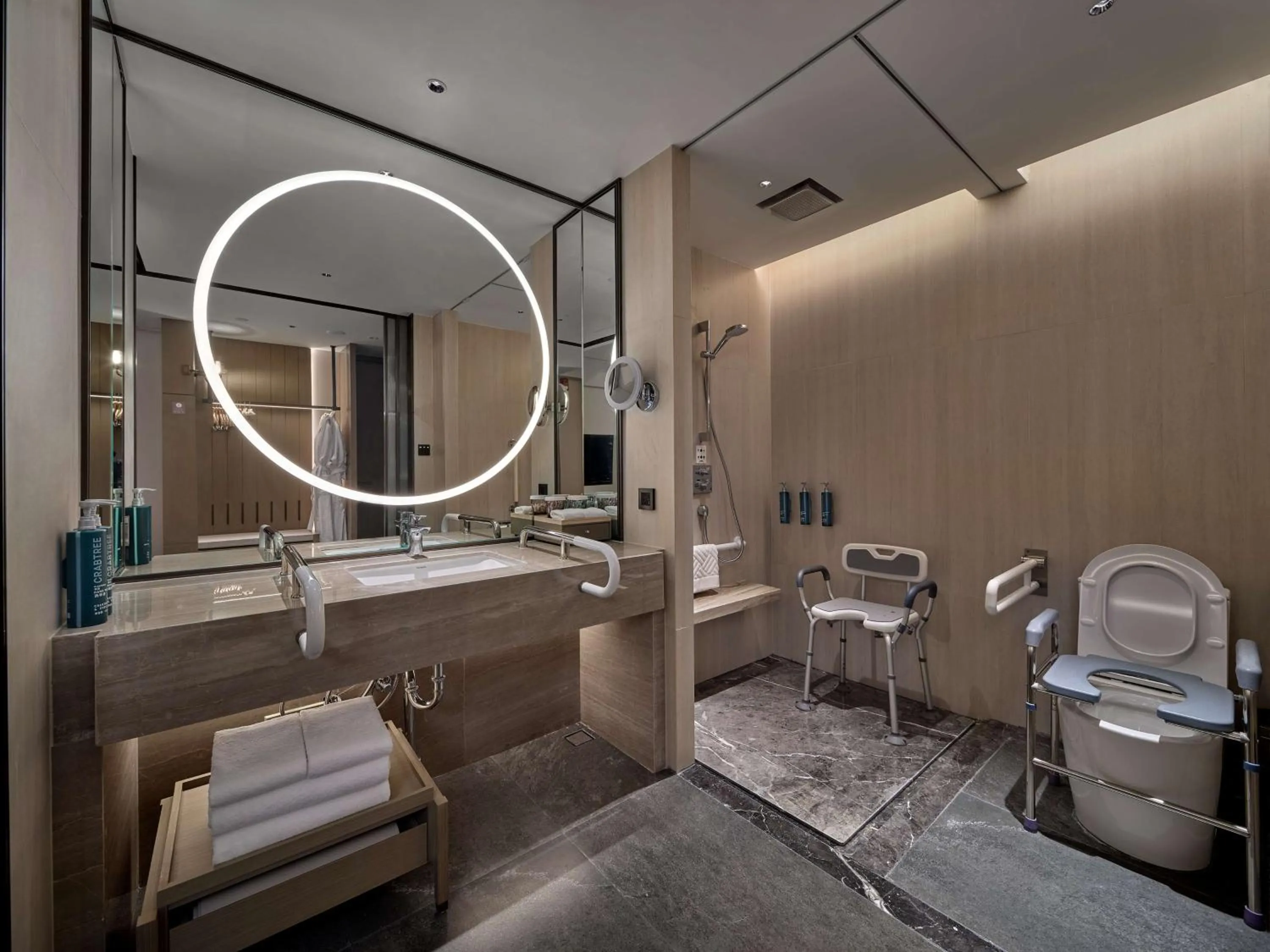 Bathroom in Doubletree By Hilton Yanji