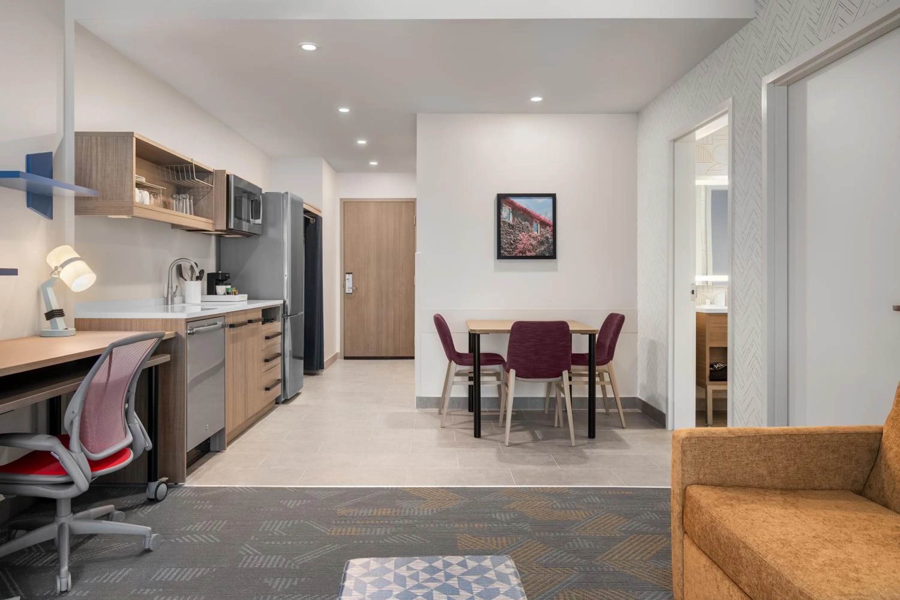Kitchen or kitchenette in Home2 Suites By Hilton Vaughan Toronto On
