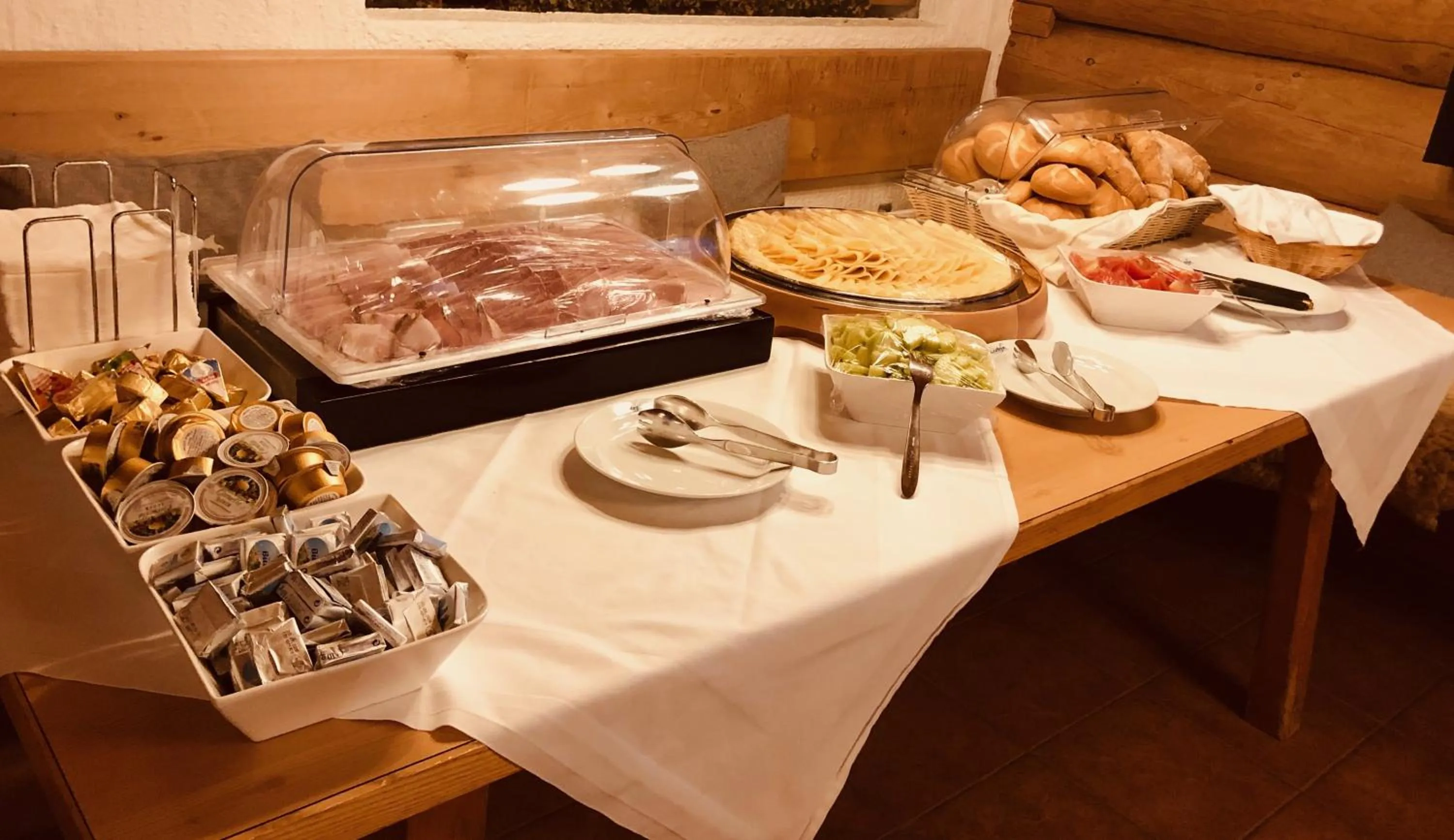 Food in Lodge am Krippenstein