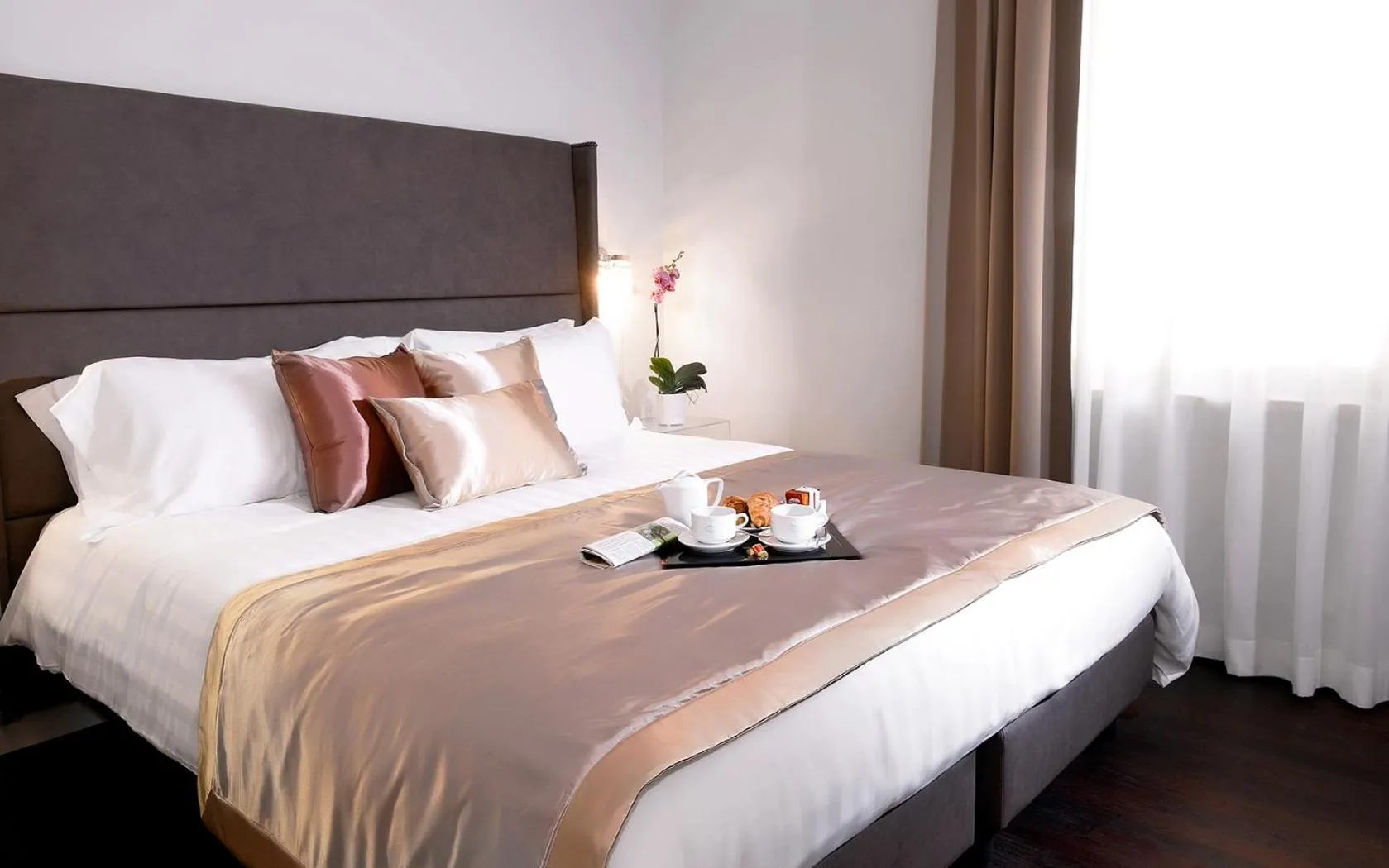 Bedroom, Bed in Piazza di Spagna Suite de Charme