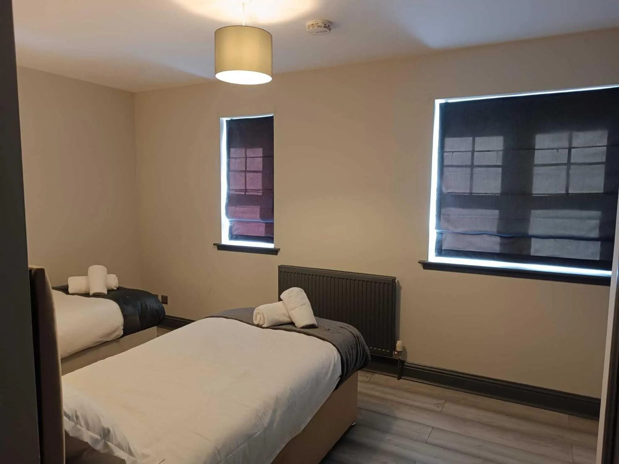 Bedroom, Bed in Woodgrove Holiday Homes