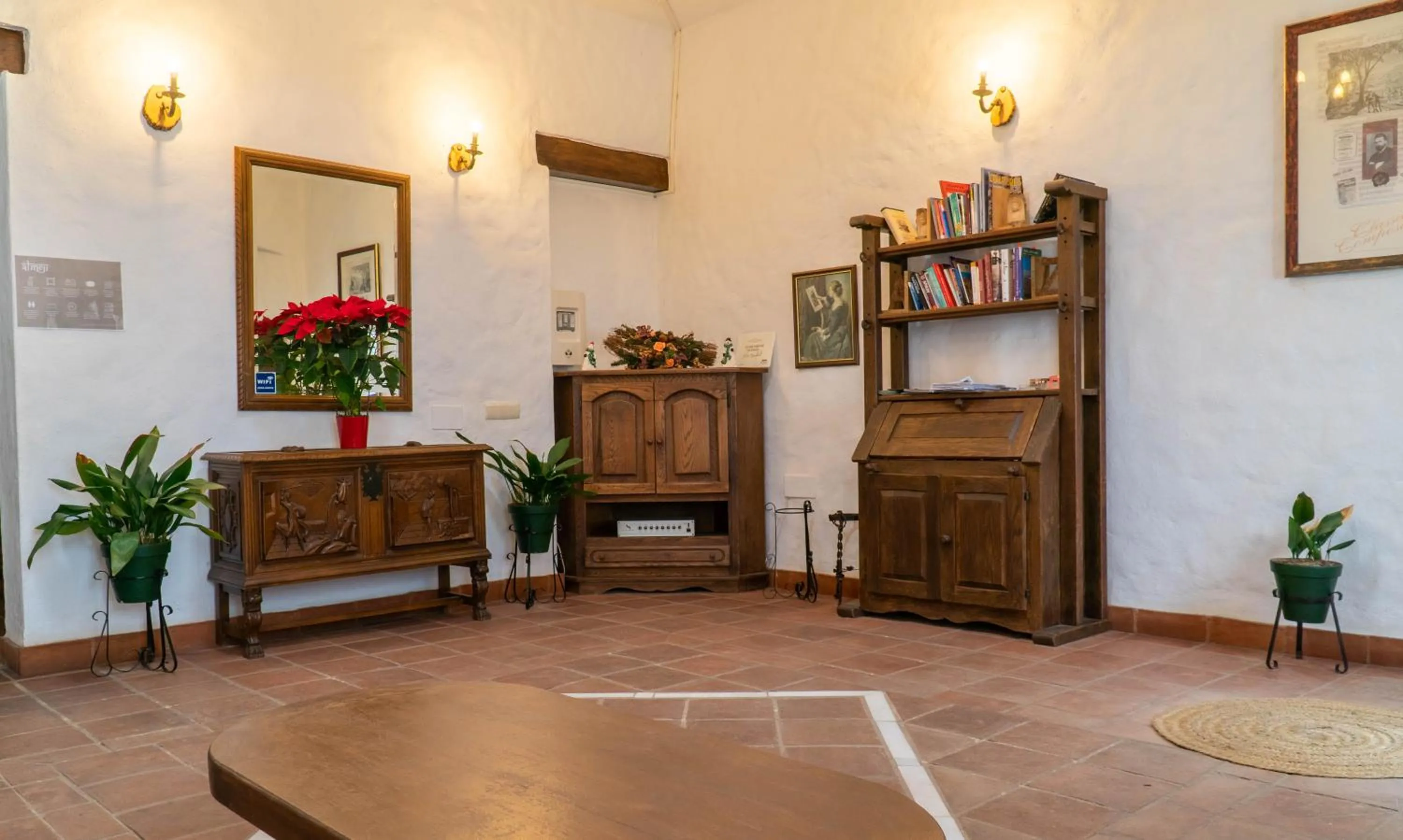 Property building in Hotel Almejí