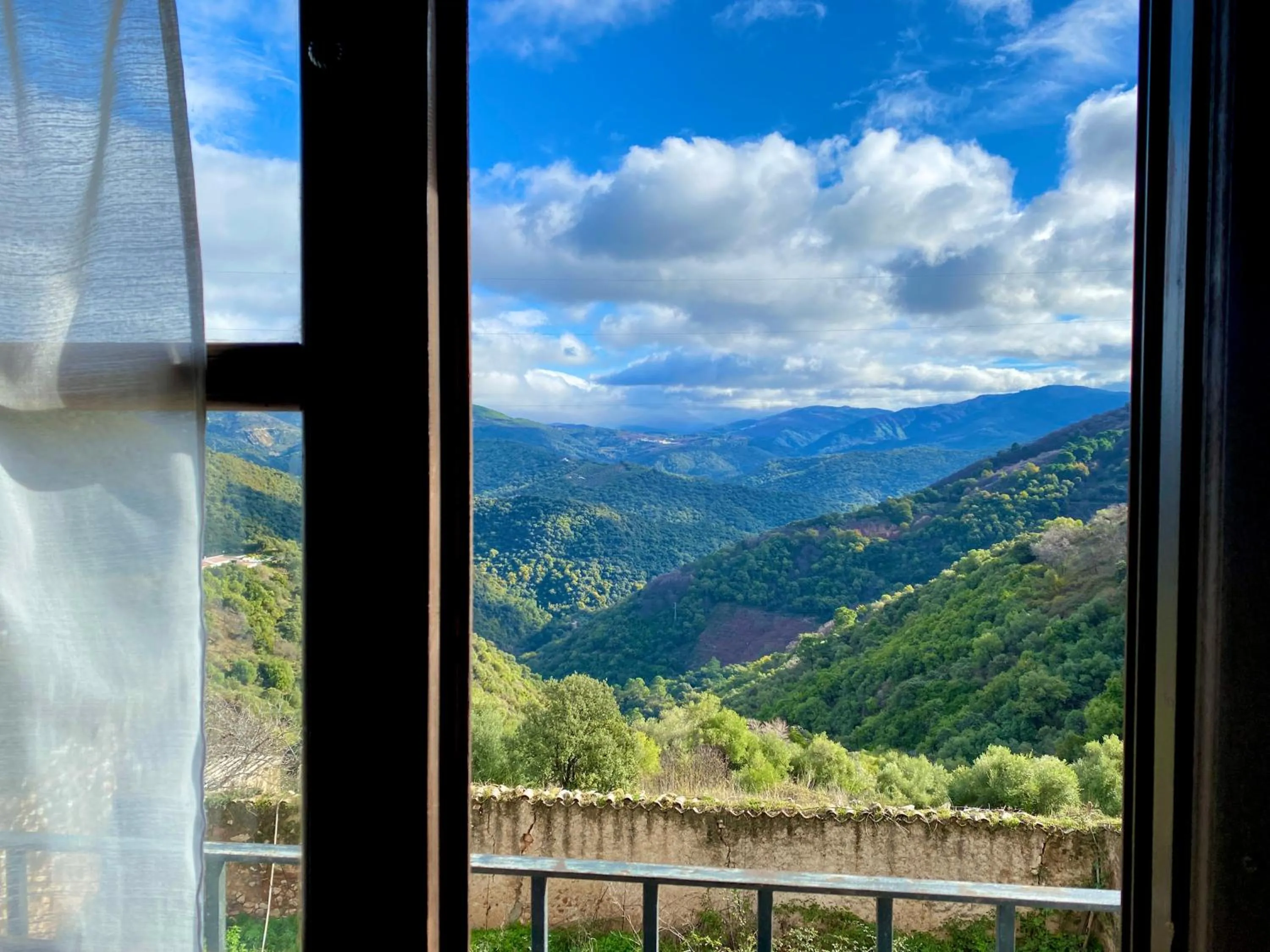 Mountain view in Hotel Almejí