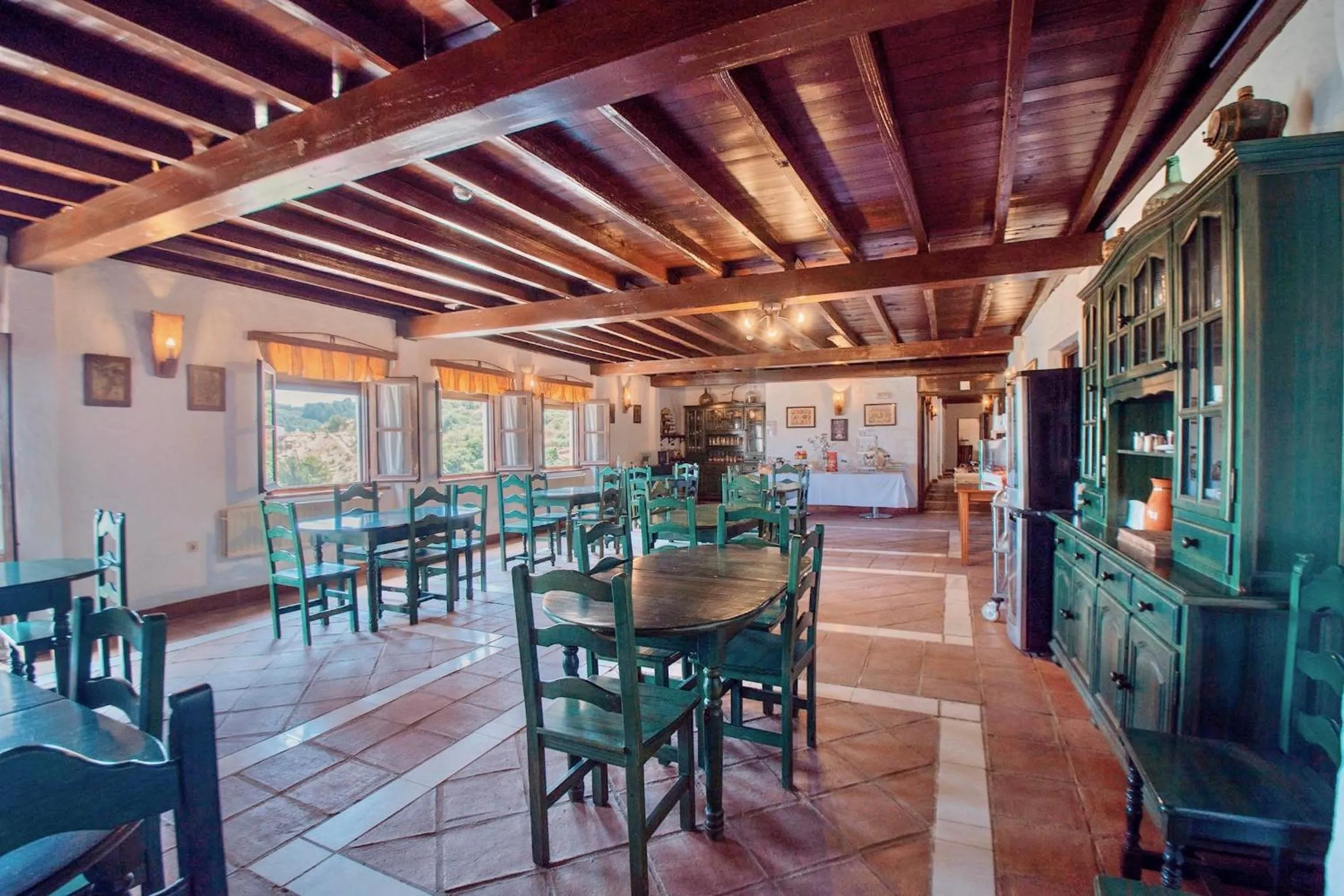 Dining area in Hotel Almejí