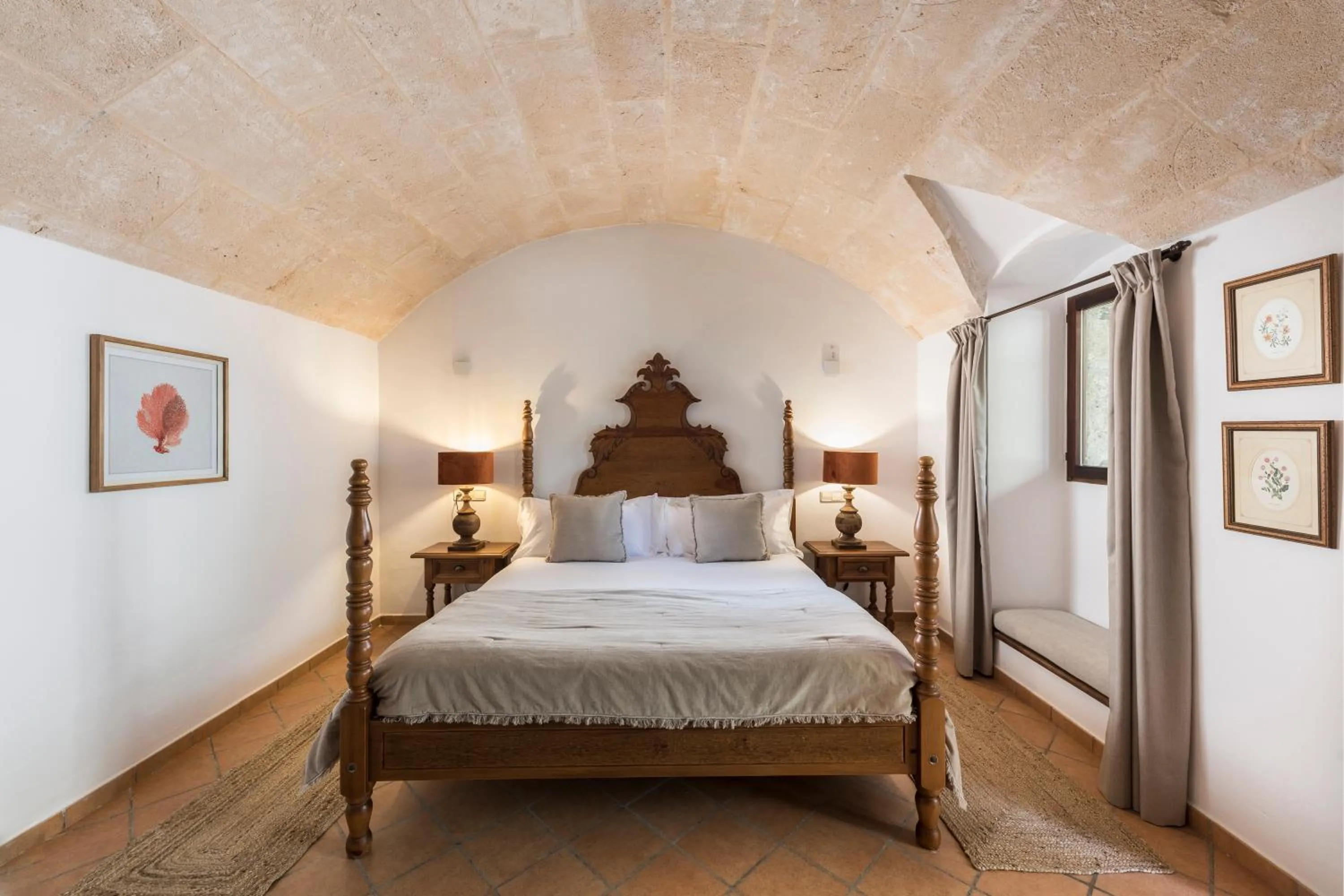 Bedroom, Bed in Ca'n Beneït