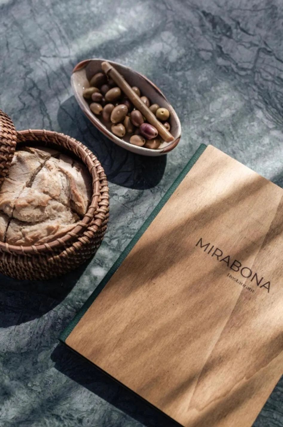 Restaurant/places to eat in Ca'n Beneït