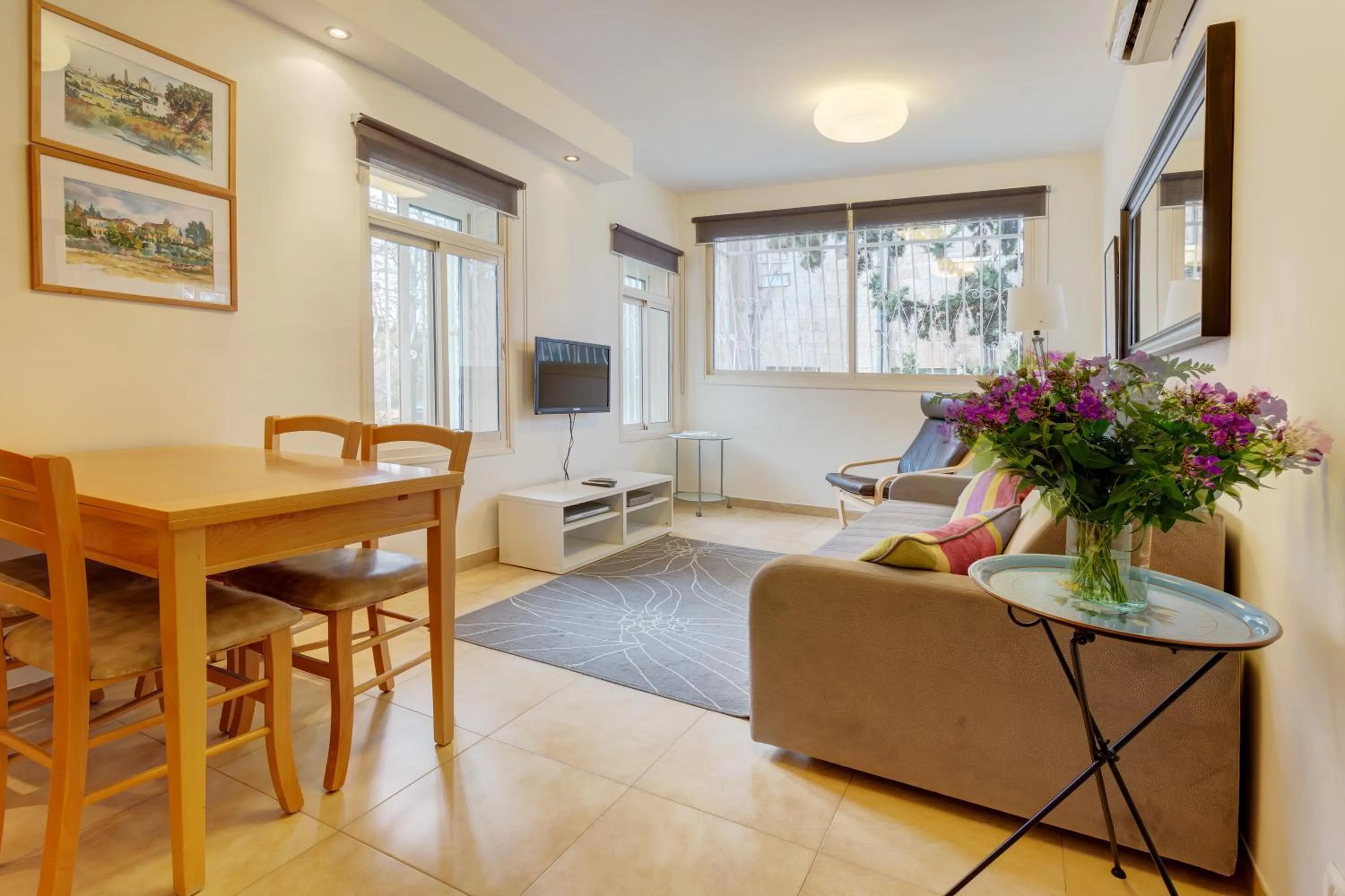 Living room in Colony Suites- Hananya St.