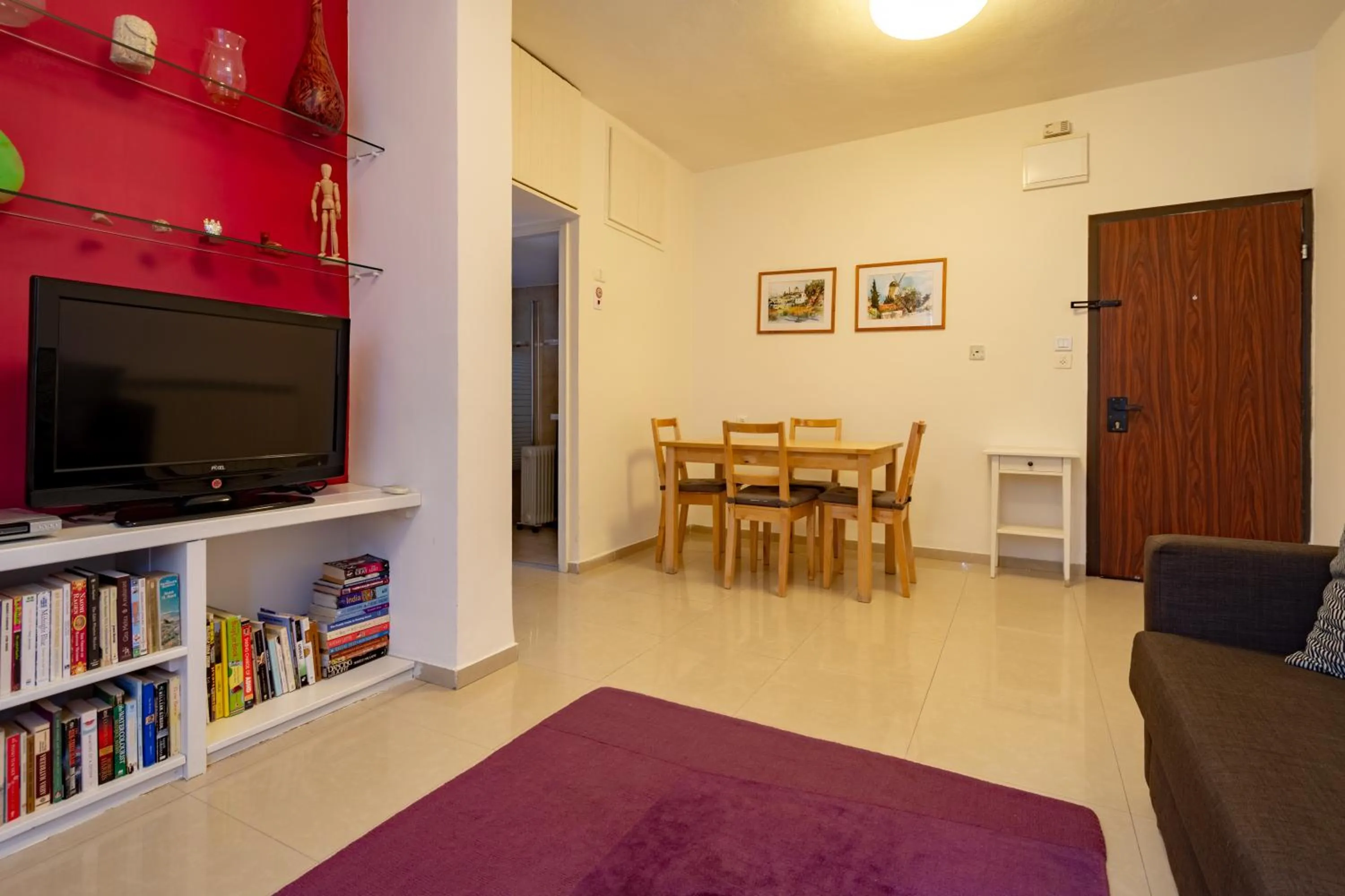 Living room in Colony Suites- Hananya St.