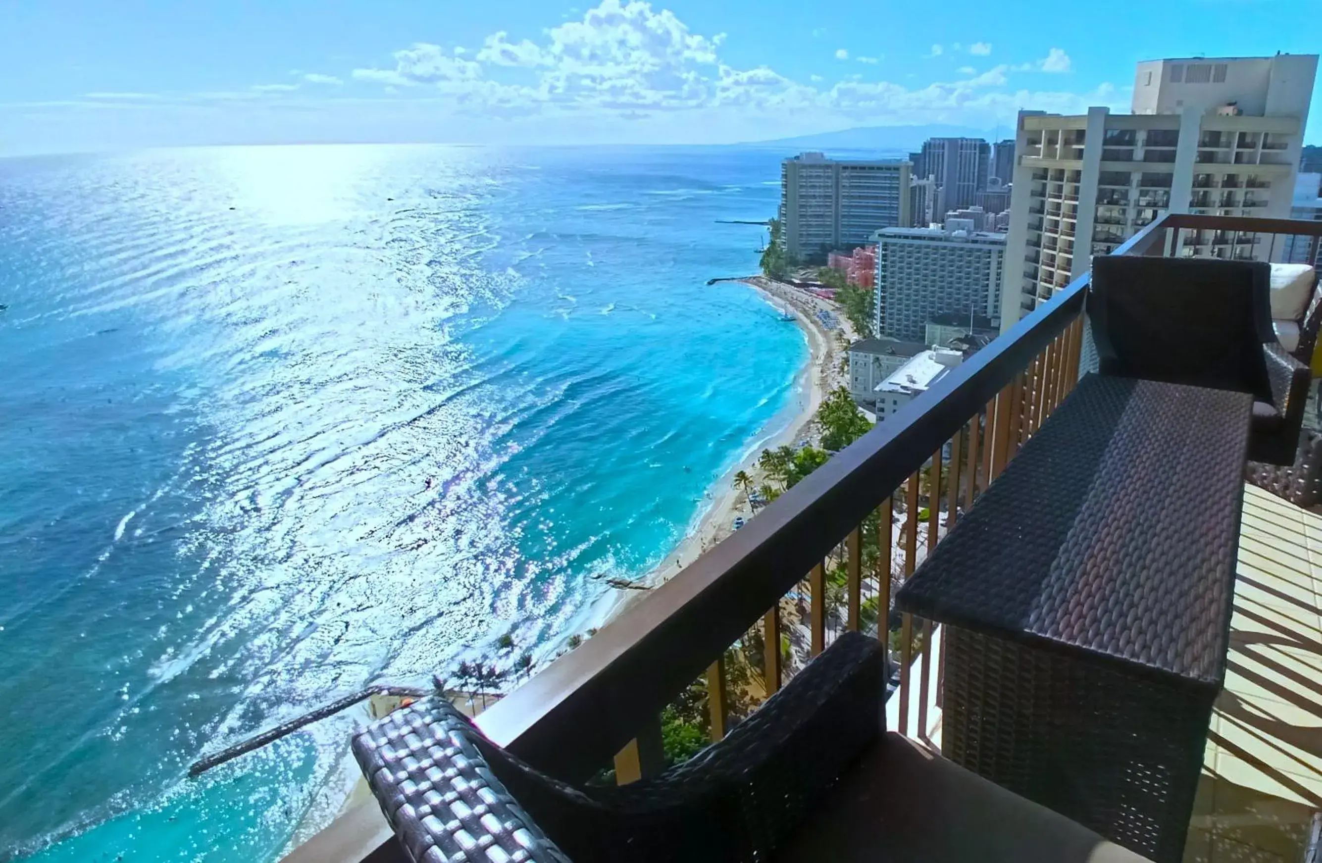 Two-Bedroom Apartment - Oceanfront in Waikiki Beach Tower Two-Bedroom Apartment - Oceanfront in Waikiki Beach Tower