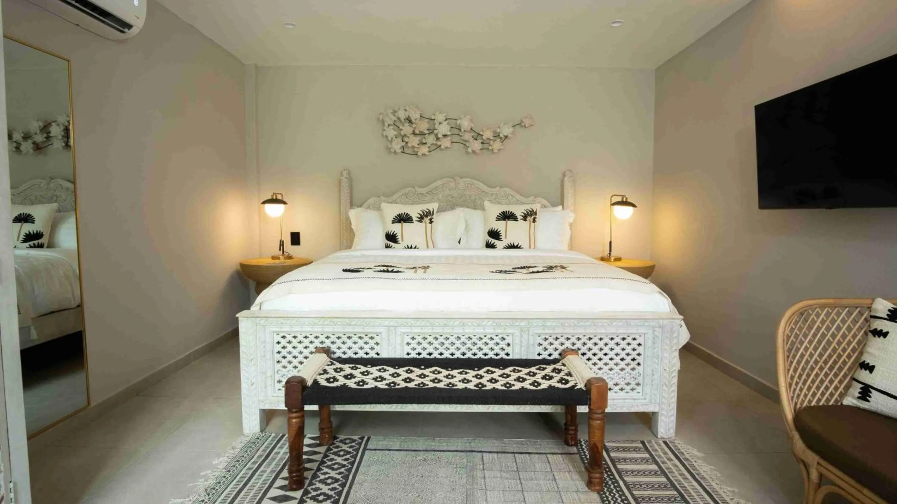 Bed in The Providence Hotel Boutique - Adults Only