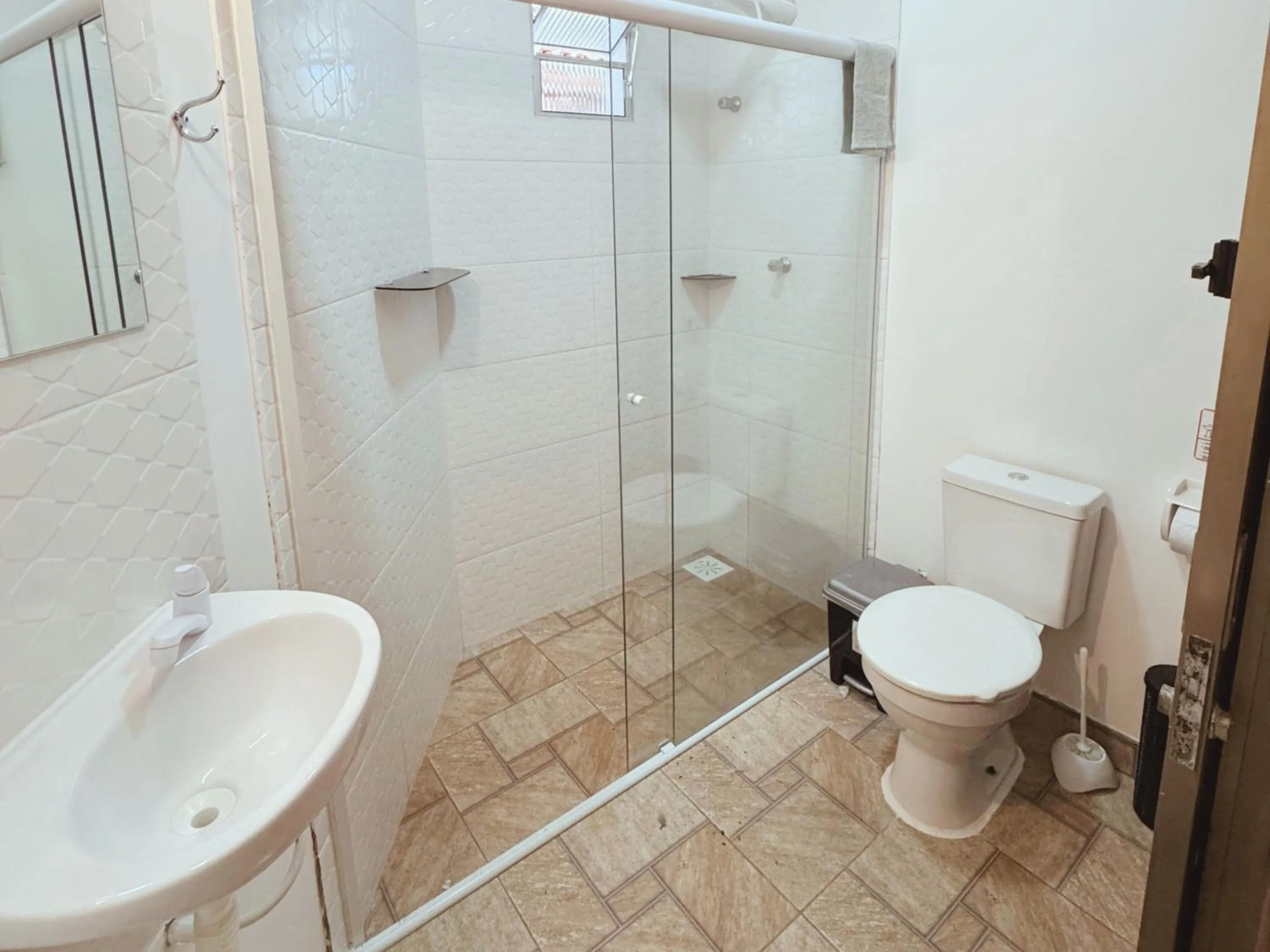 Bathroom in Tombo Beach Yoga Bem-estar