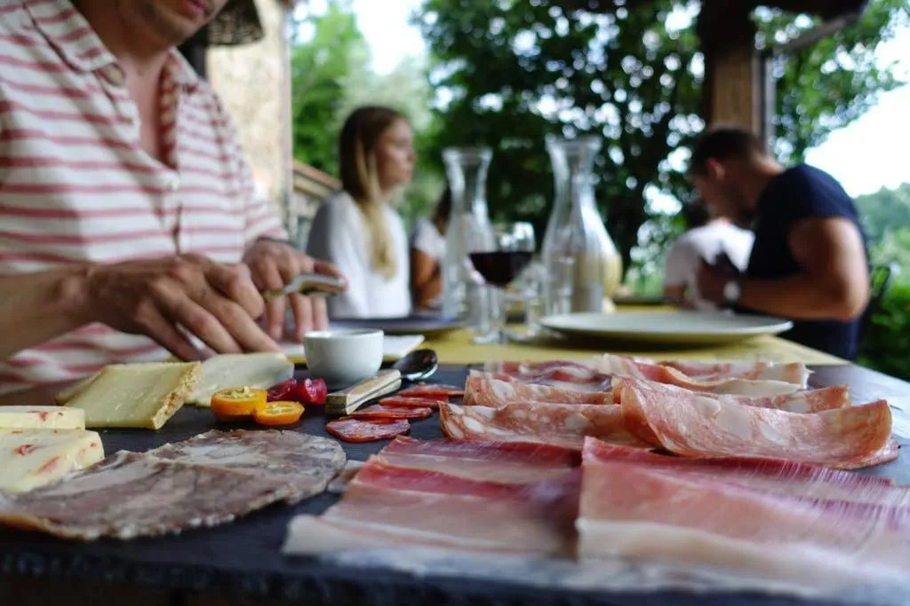 People in Agriturismo Tananei