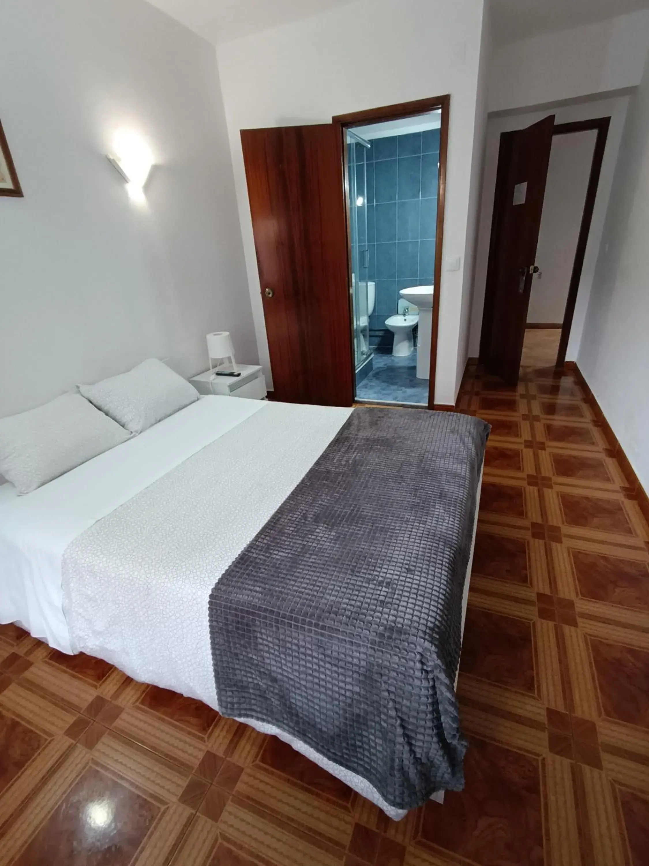 Double Room - single occupancy in Residencial S. Gião Double Room - single occupancy in Residencial S. Gião