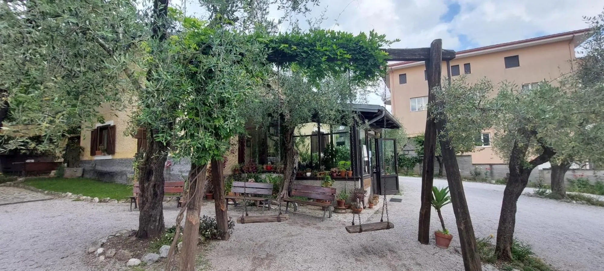 Property building in Agriturismo Macchiapiede