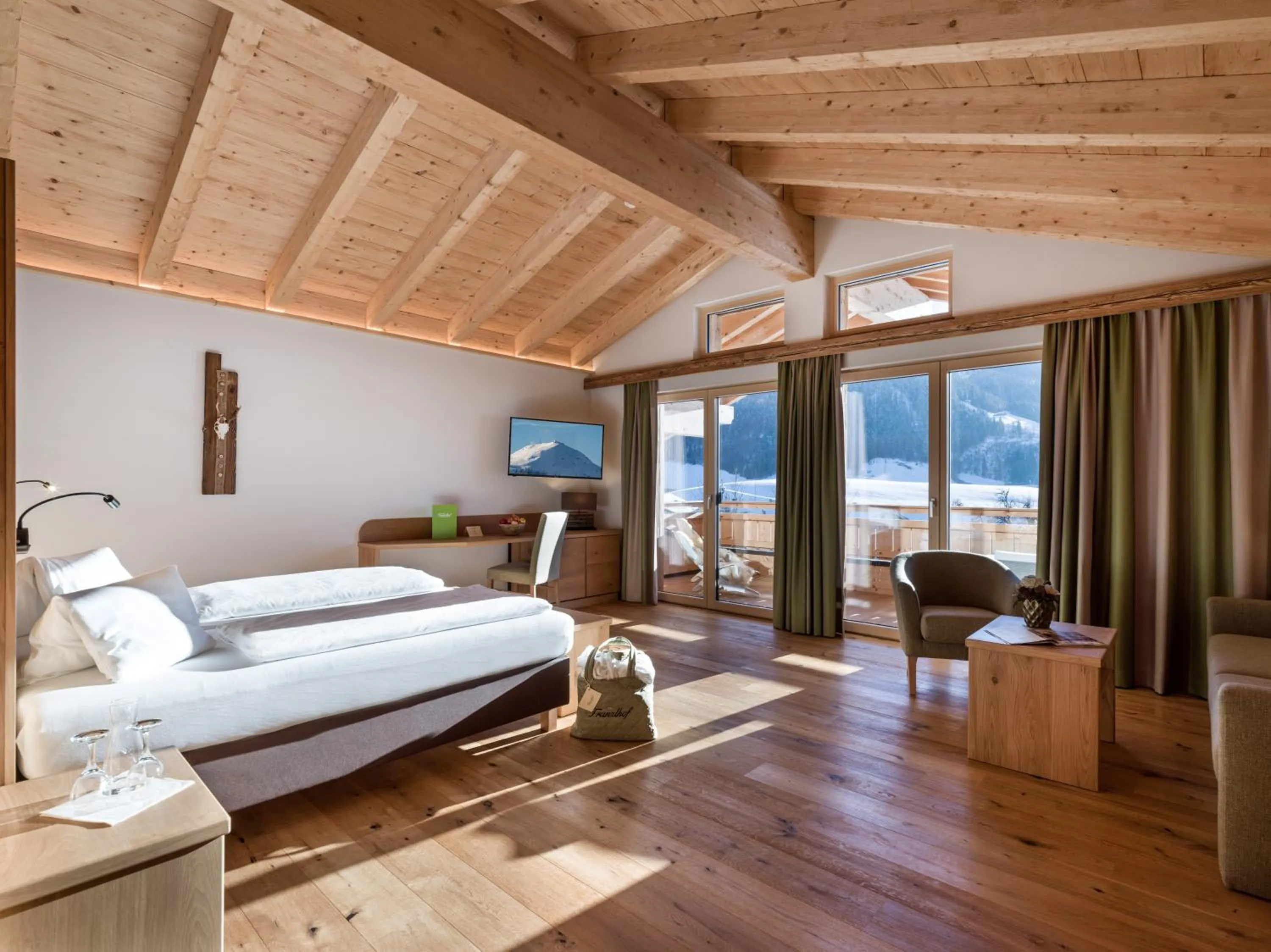 Photo of the whole room, Bed in Franzlhof