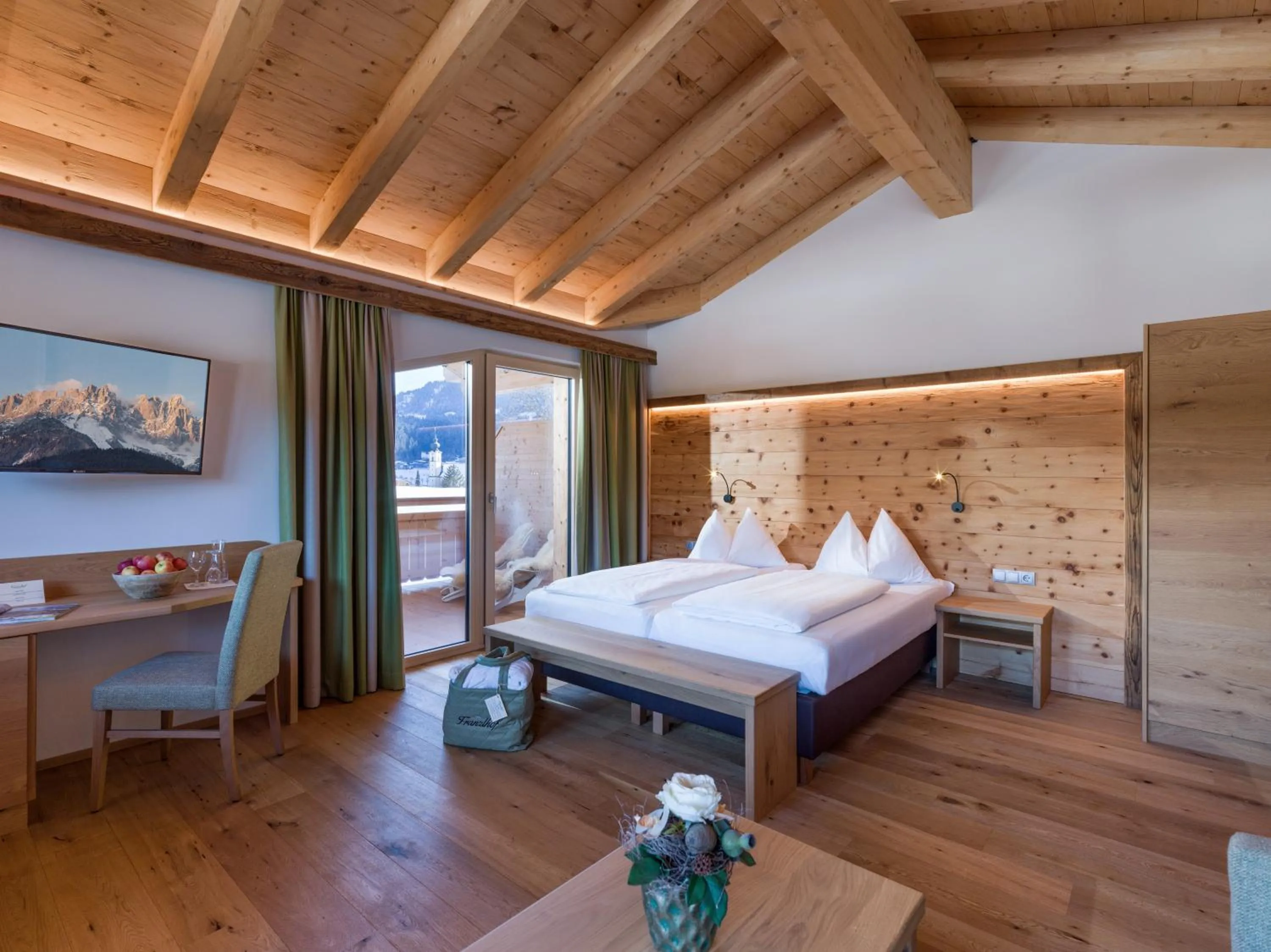 Photo of the whole room, Bed in Franzlhof