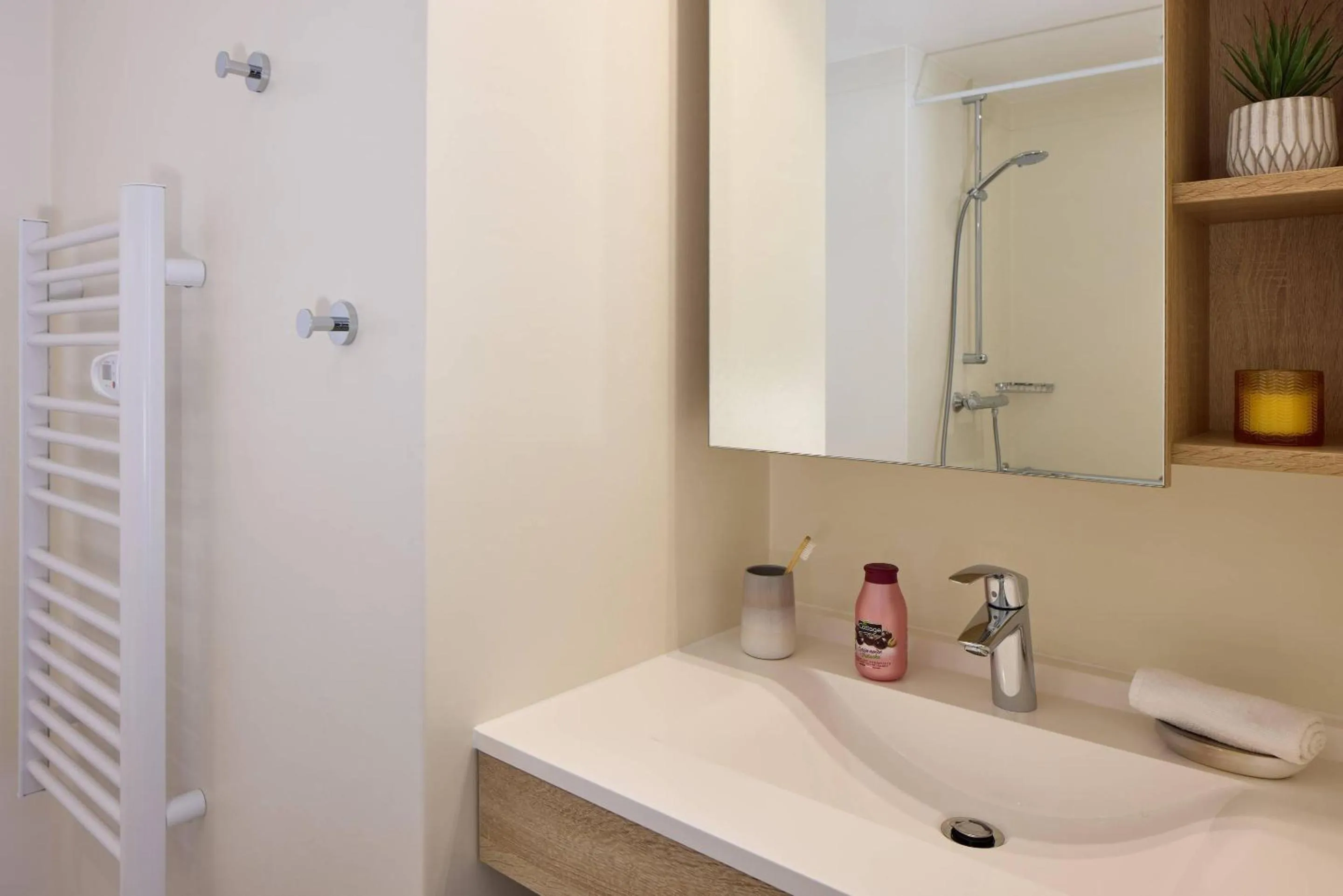 Bedroom in Zenitude Quality Aparthotel Plerin