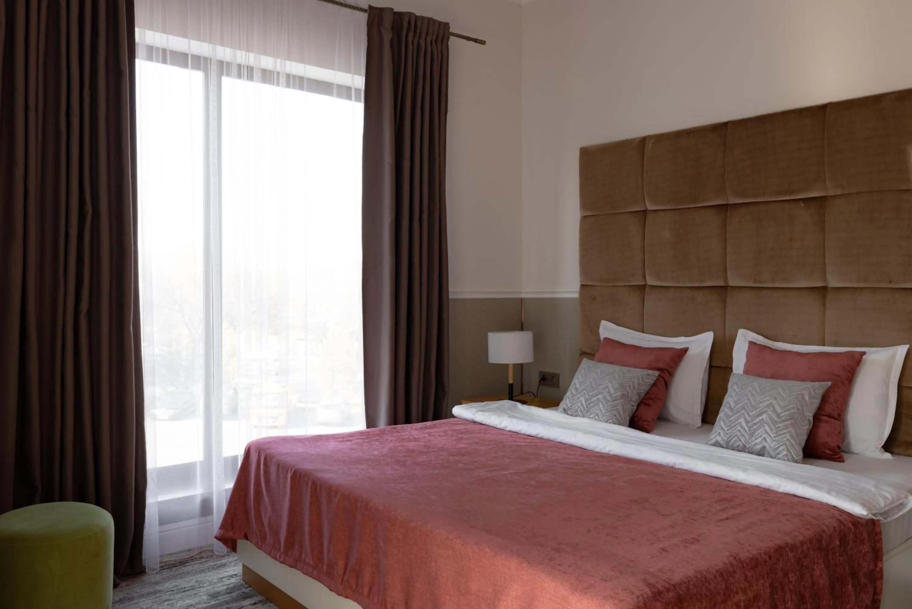 Bed in Mountain View Boutique Hotel