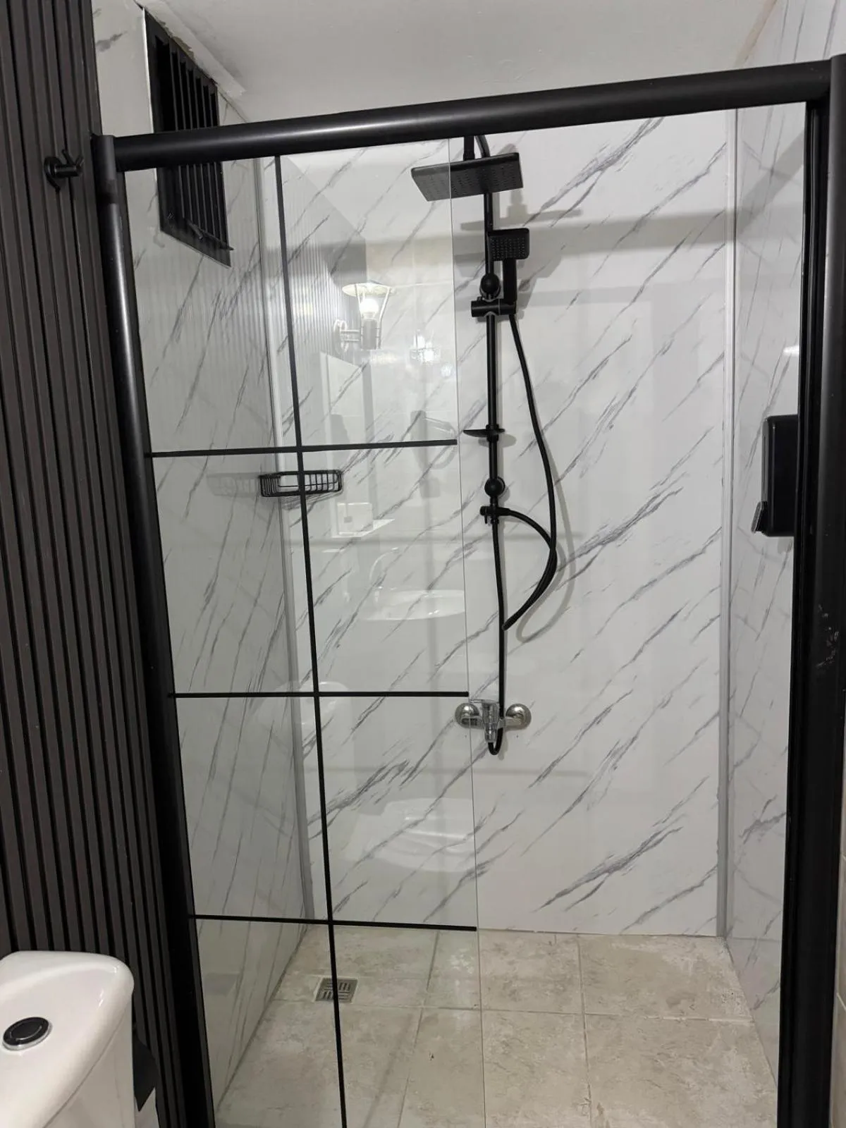 Shower in Akyol Palace