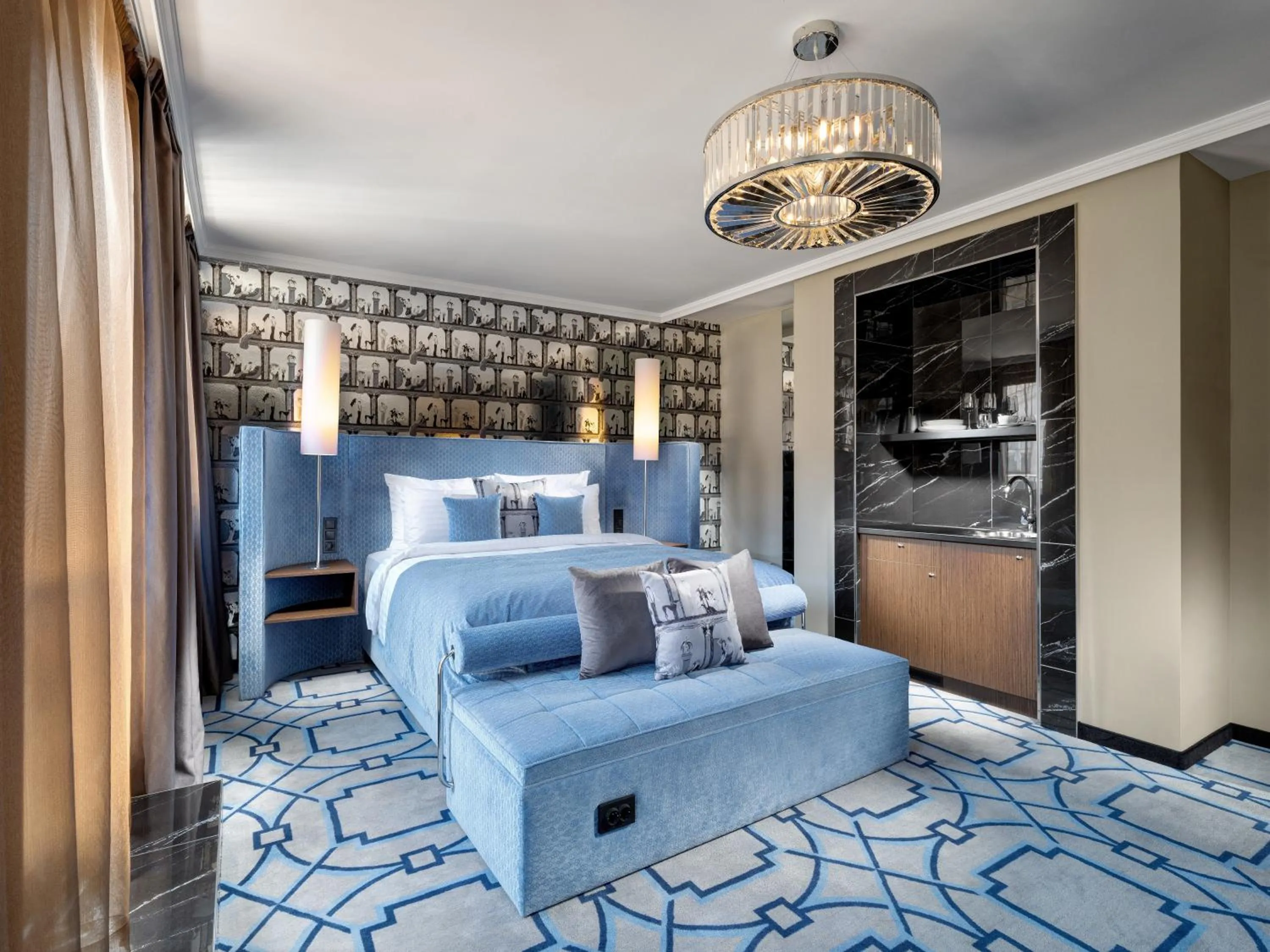 Bedroom, Bed in Mamaison Hotel Chain Bridge Budapest