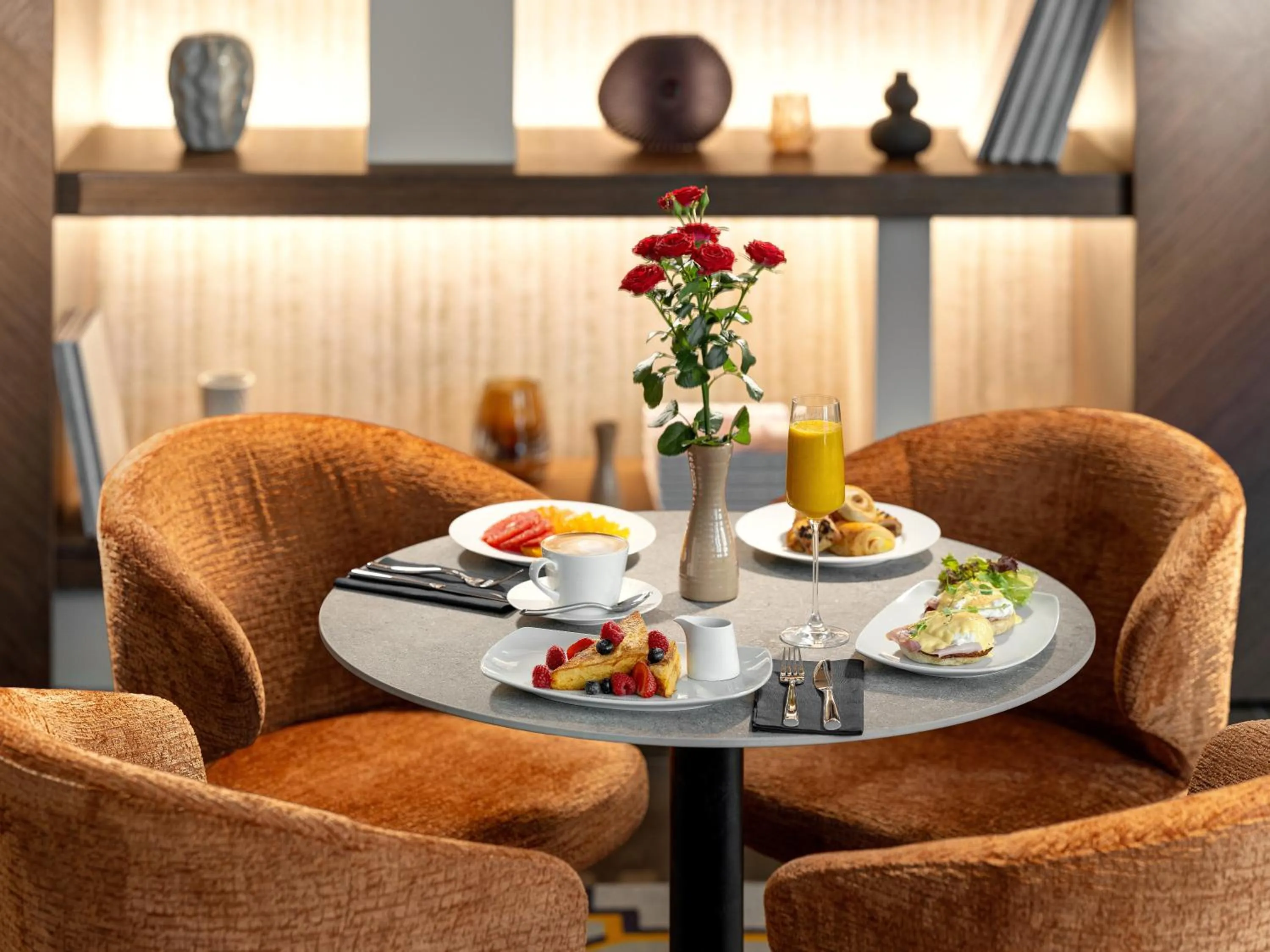 Breakfast in Mamaison Hotel Chain Bridge Budapest