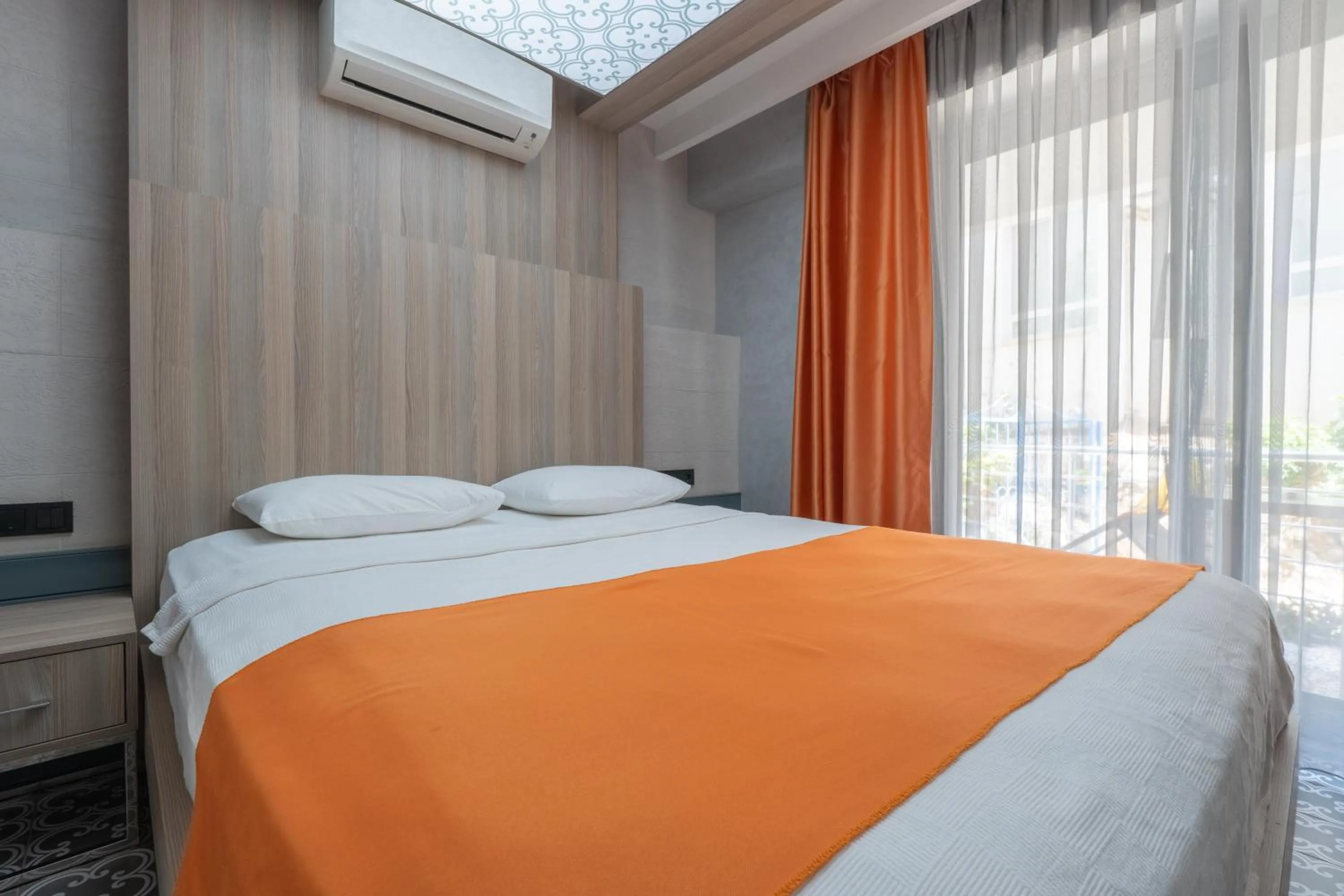 Bed in Erdem City Hotel