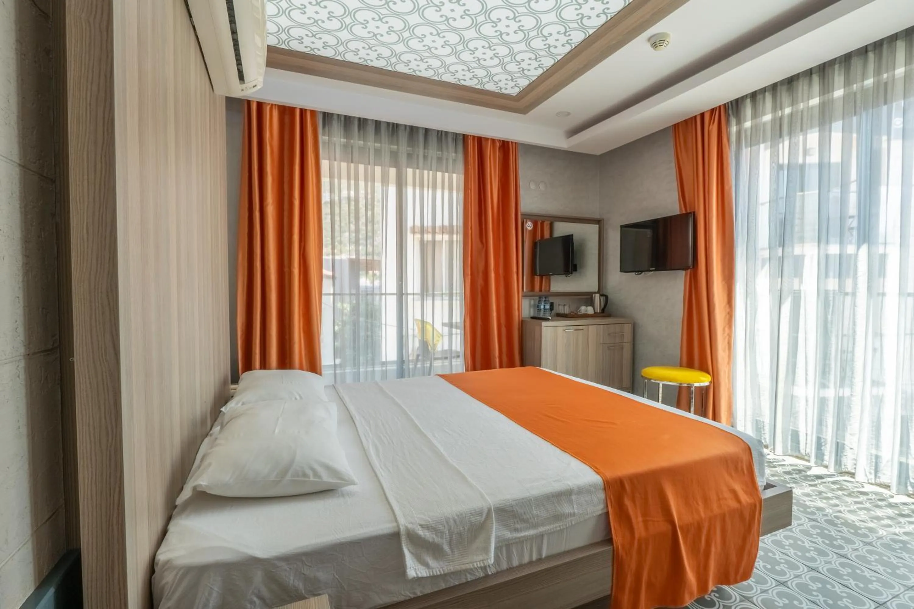 Bed in Erdem City Hotel