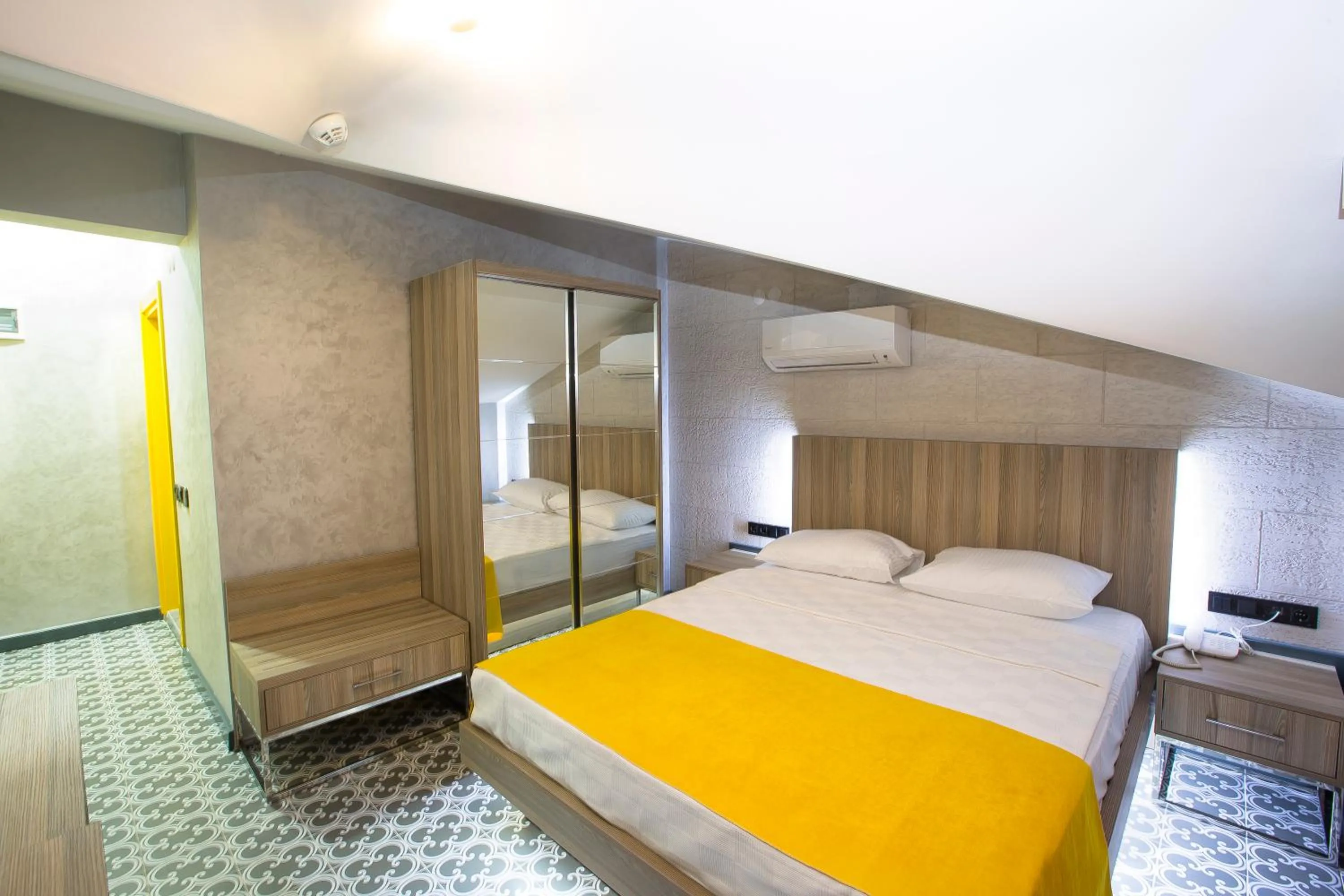 Bed in Erdem City Hotel
