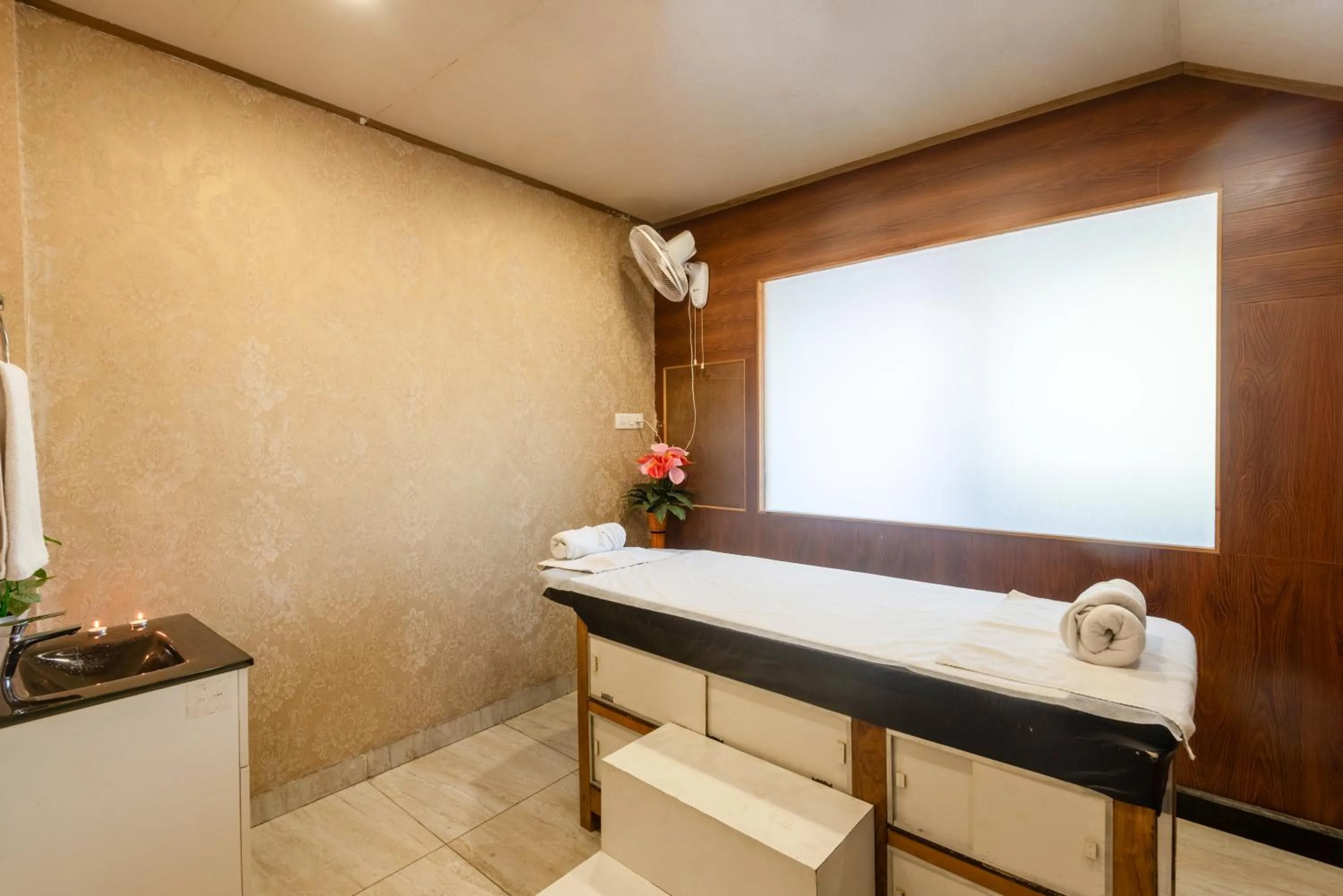 Spa and wellness centre/facilities in Hotel Shiva Sanctuary by DLS Hotels, McLeod Ganj