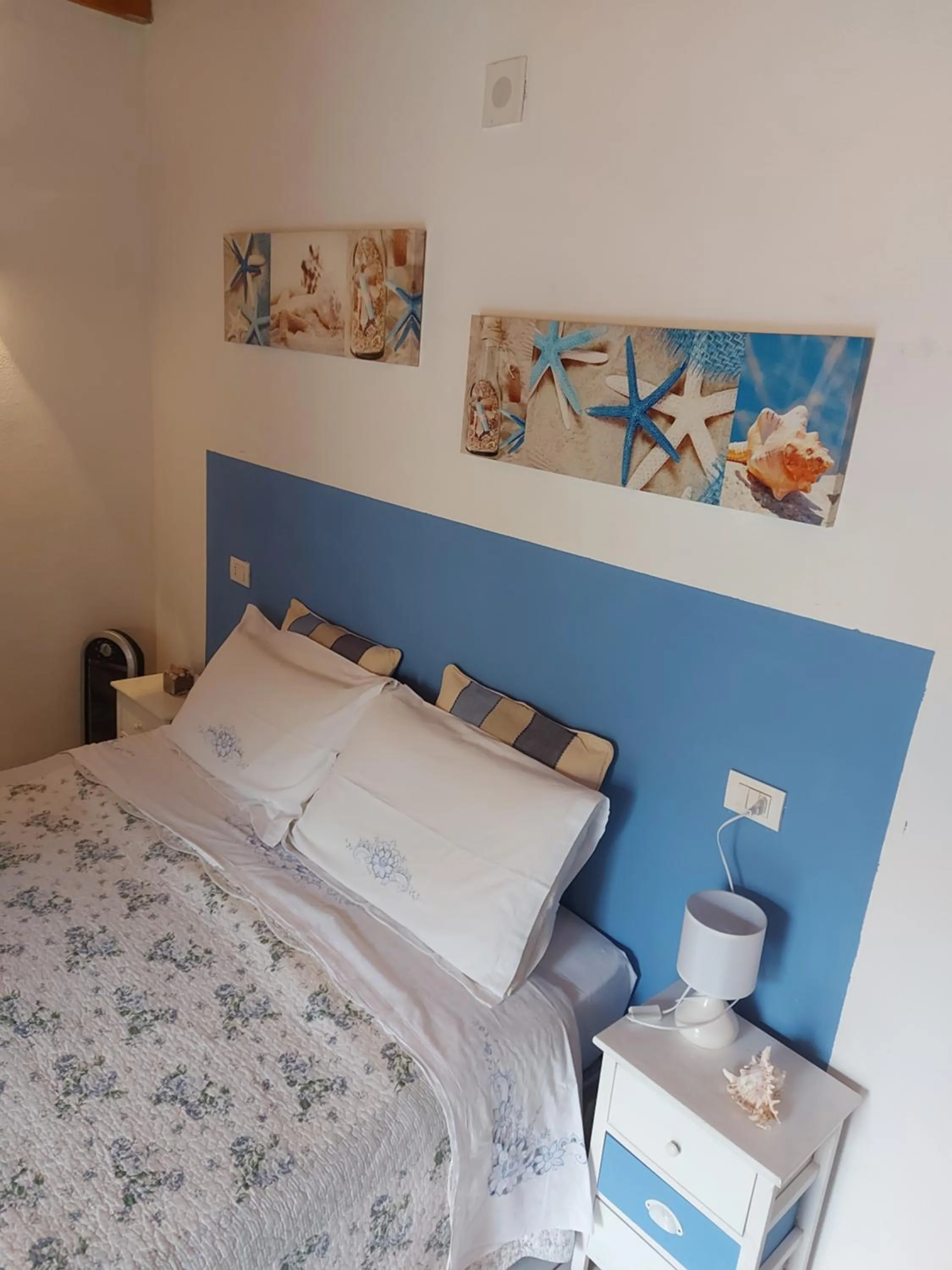 Bed in Bed and Breakfast Cala Luna