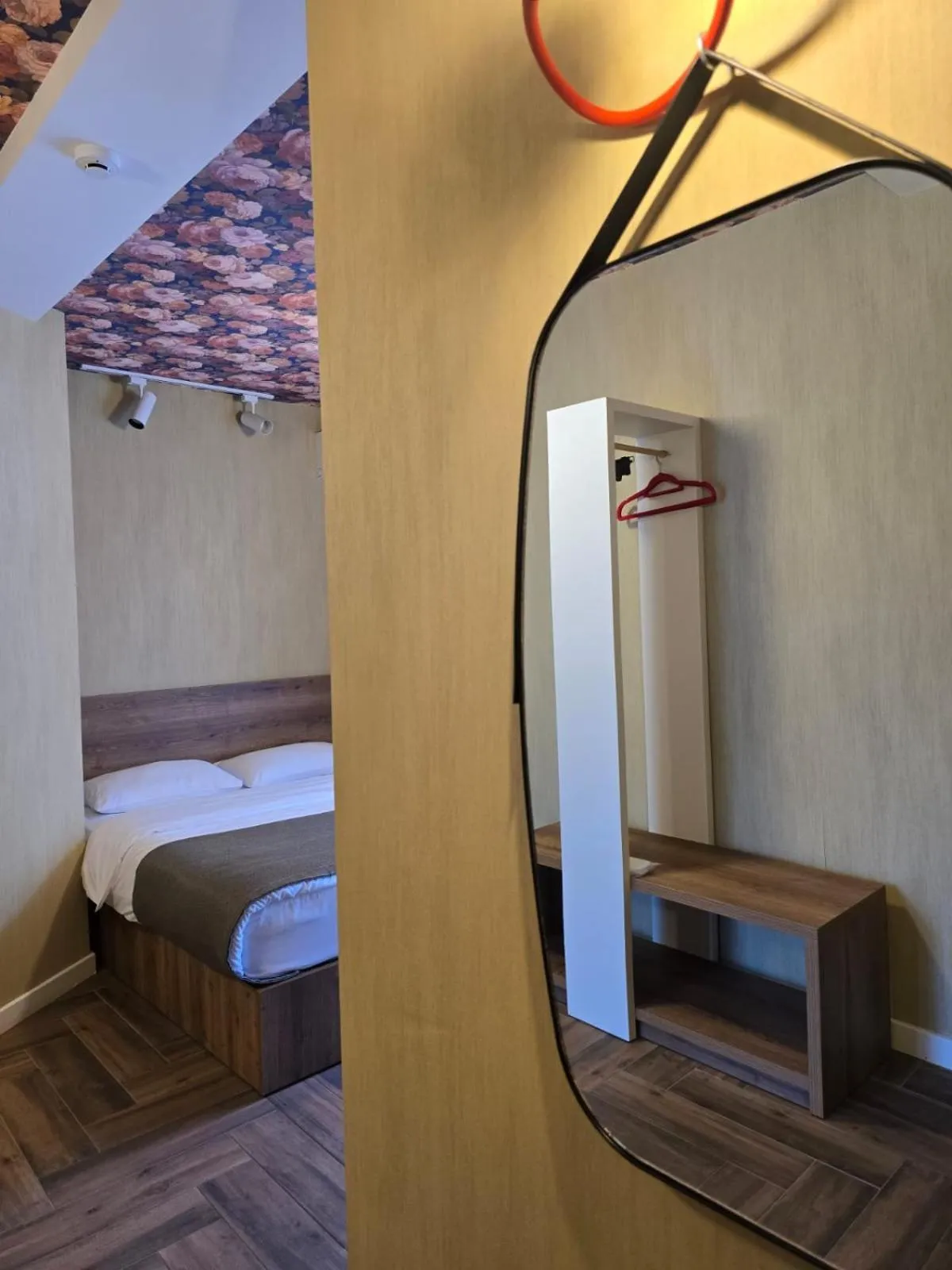 City view, Bed in Hotel Nutsa in old Tbilisi