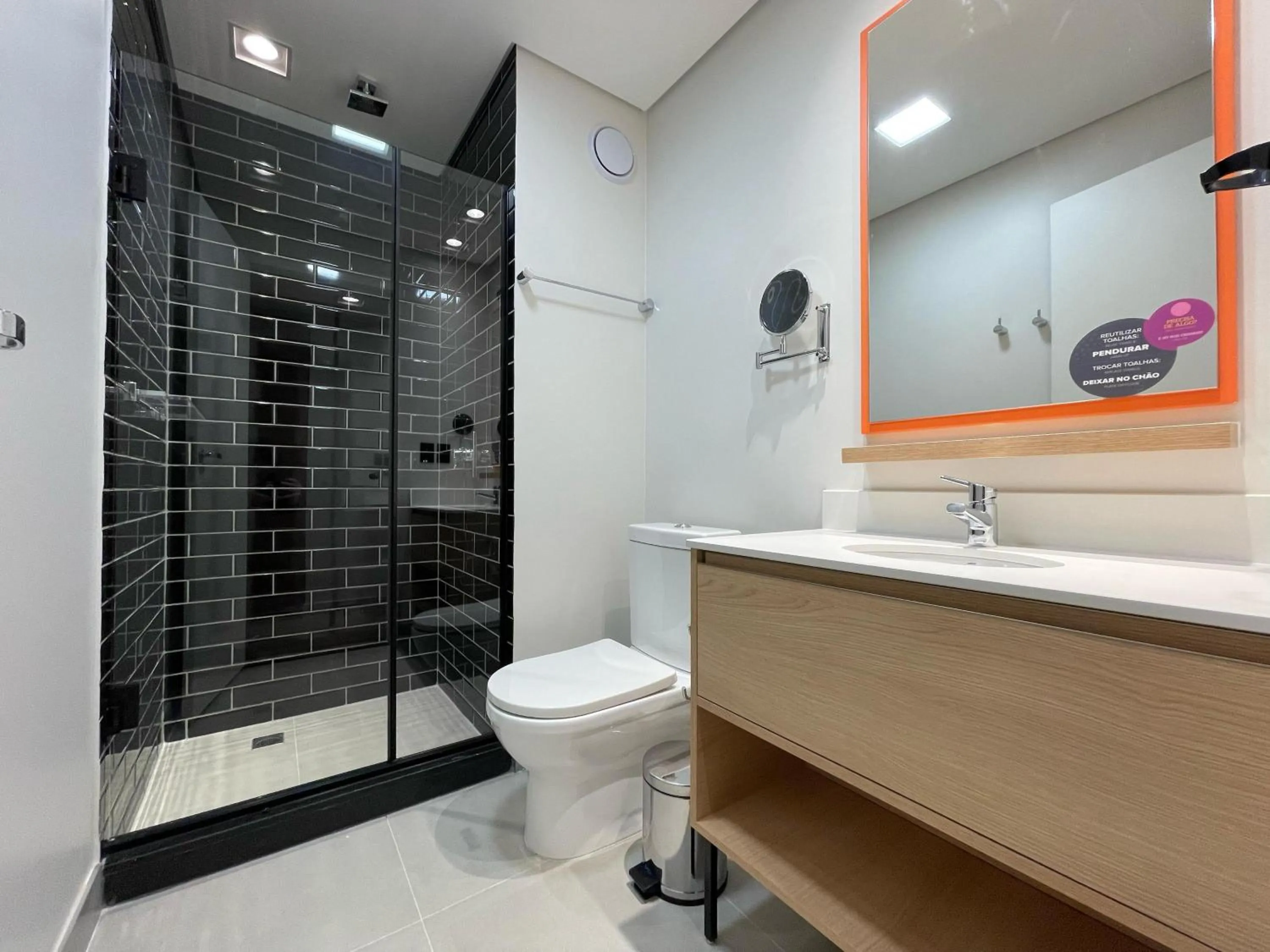 Bathroom in Tru by Hilton Chapecó - NOVO