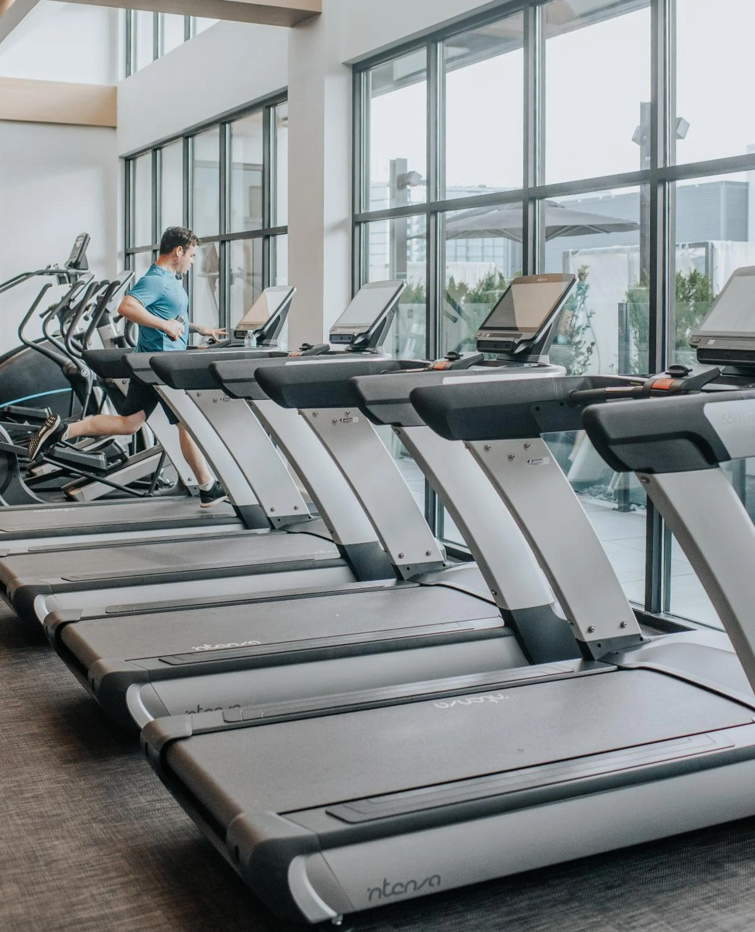 Fitness centre/facilities in Sentral West Midtown at Star Metals