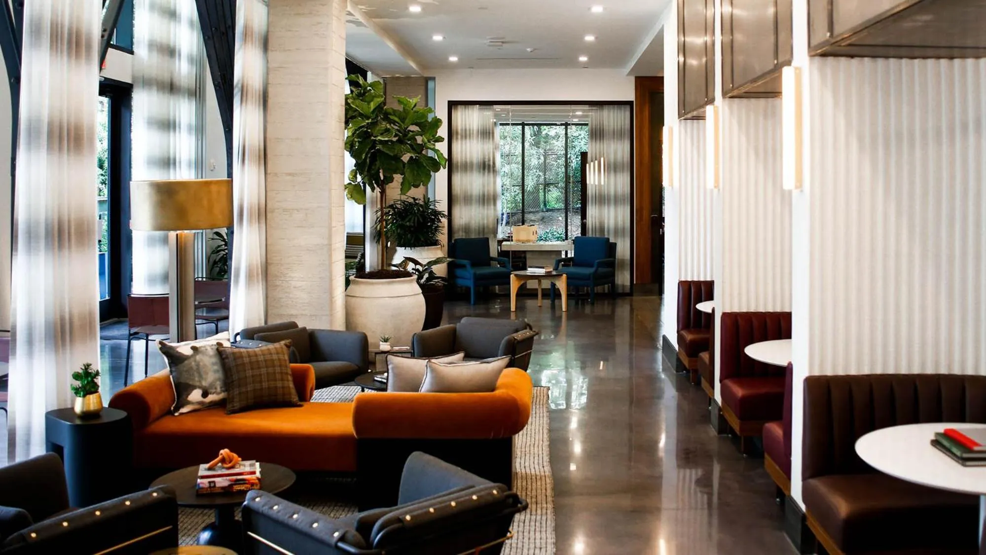 Communal lounge/ TV room in Sentral West Midtown at Star Metals