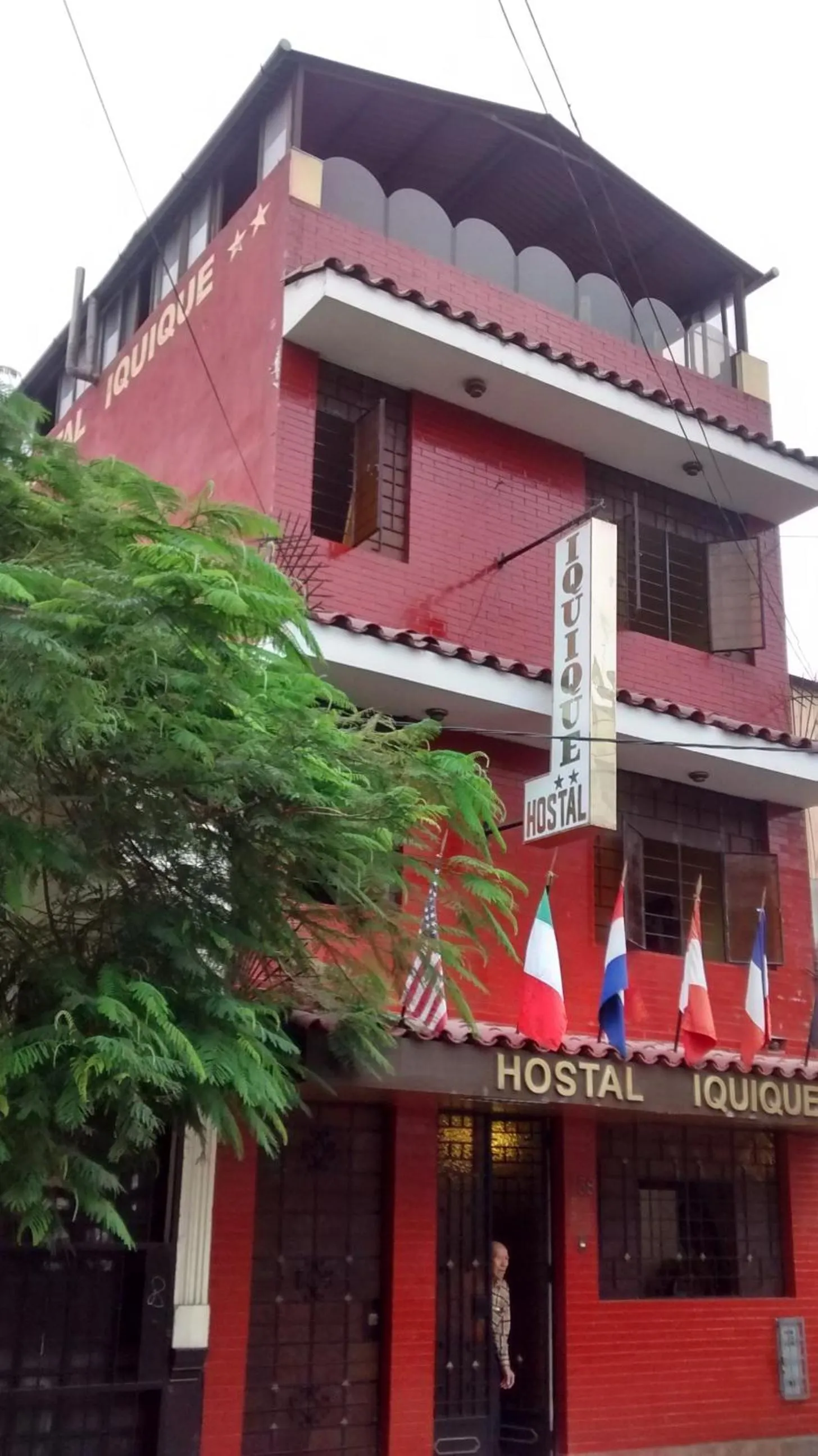 Property building in Hostal Iquique