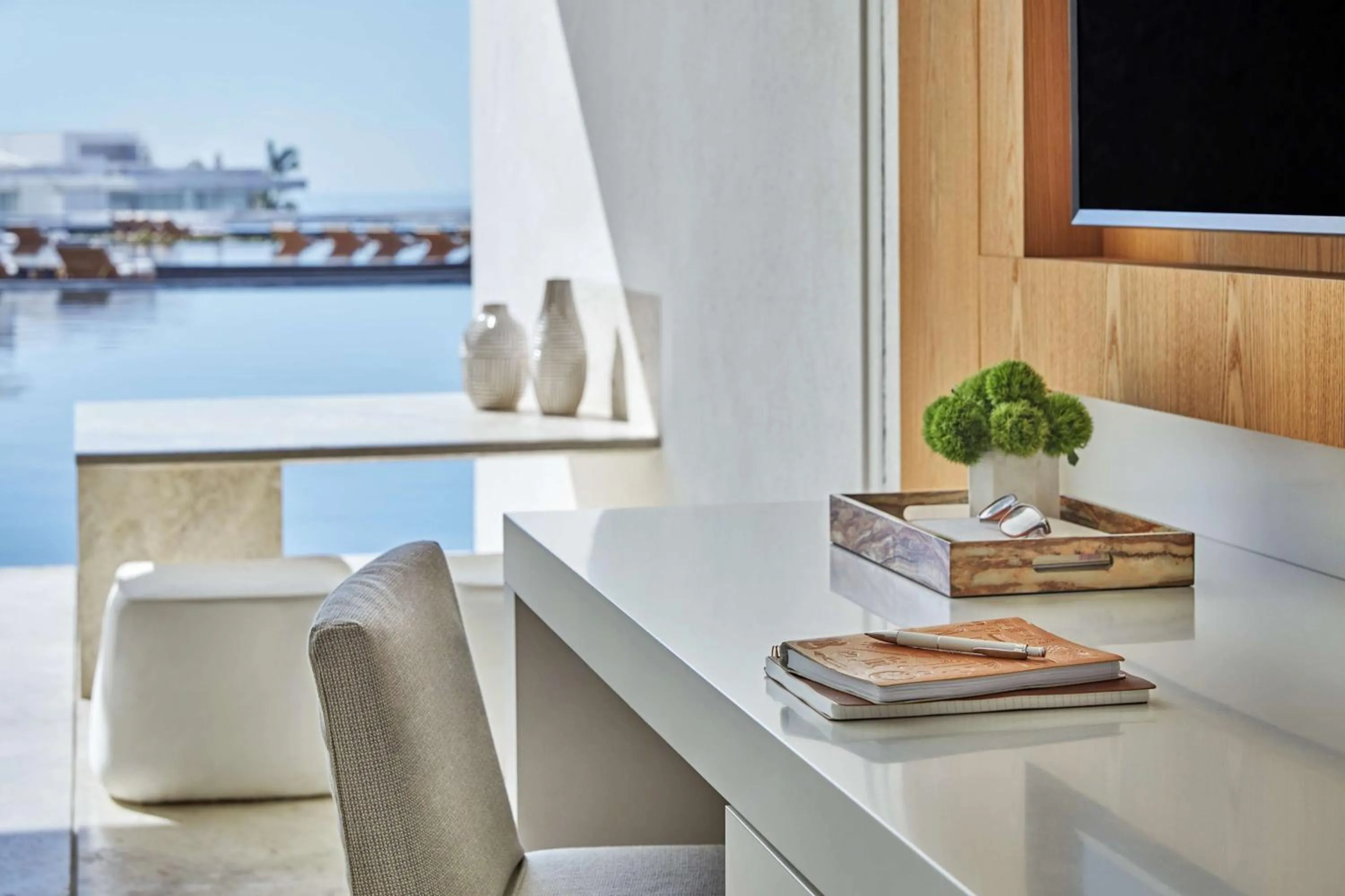 Photo of the whole room in Viceroy Los Cabos