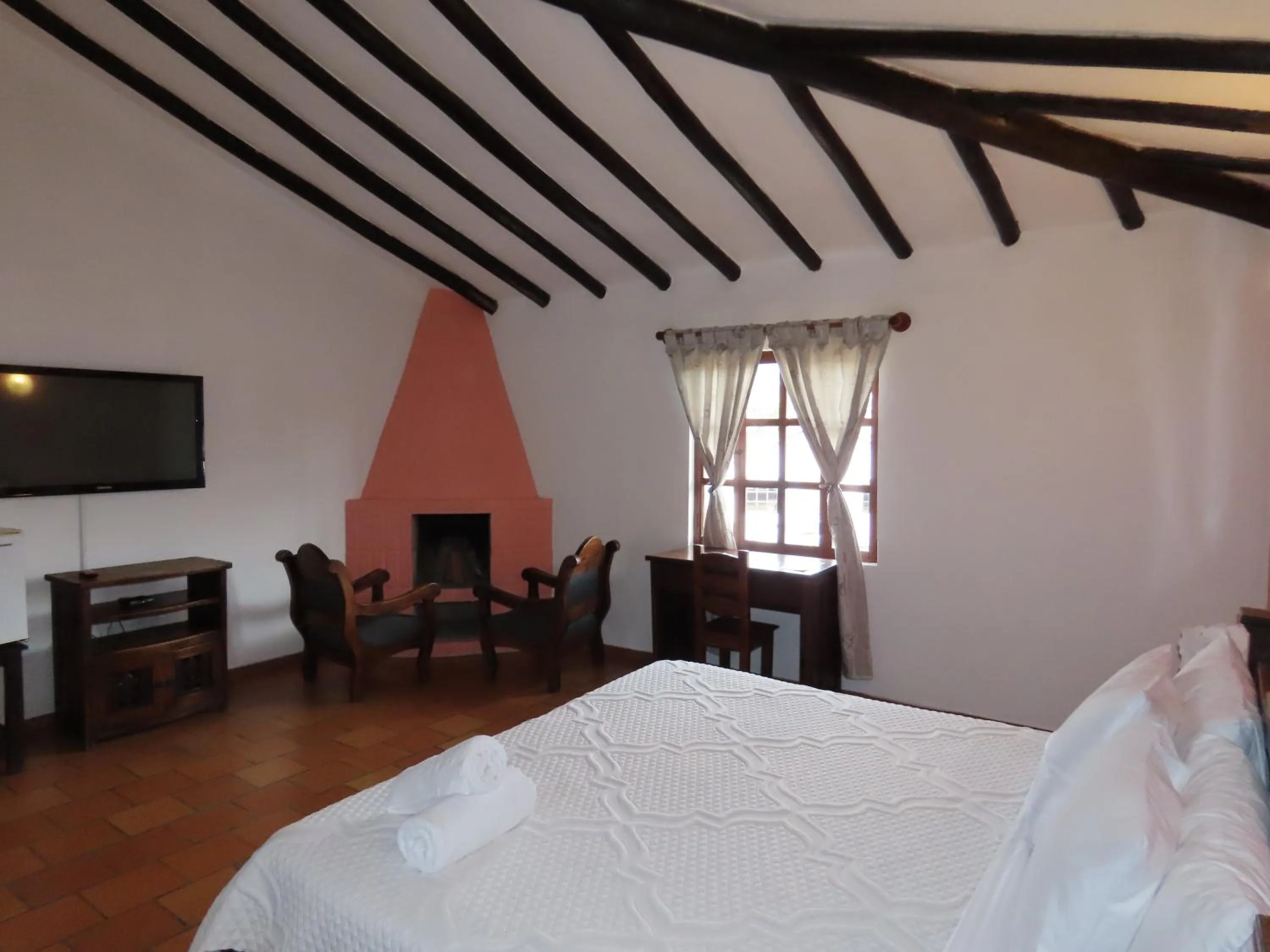 Breakfast, Bed in Aqua Vitae Hotel