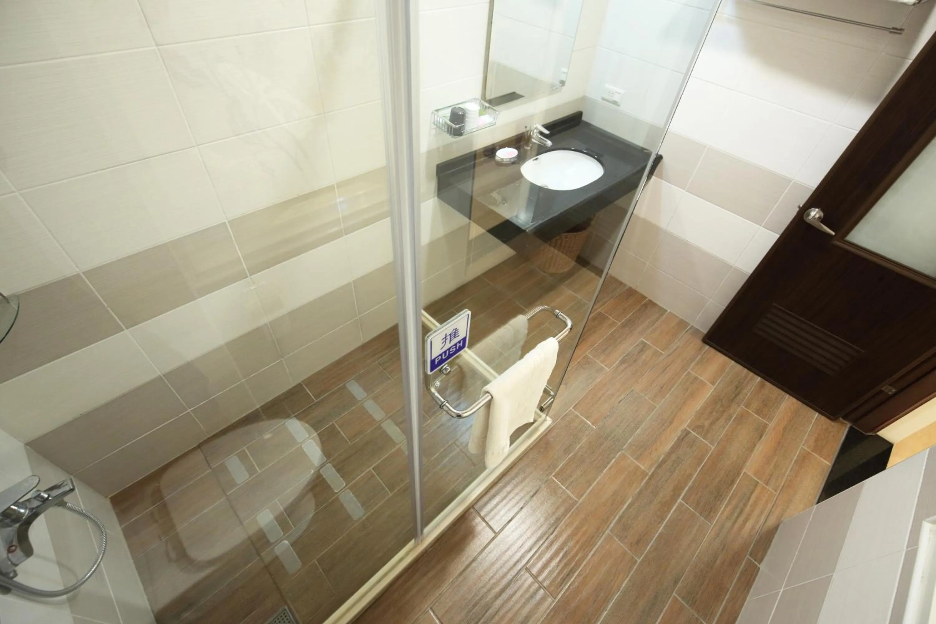 Shower in Normans B&B