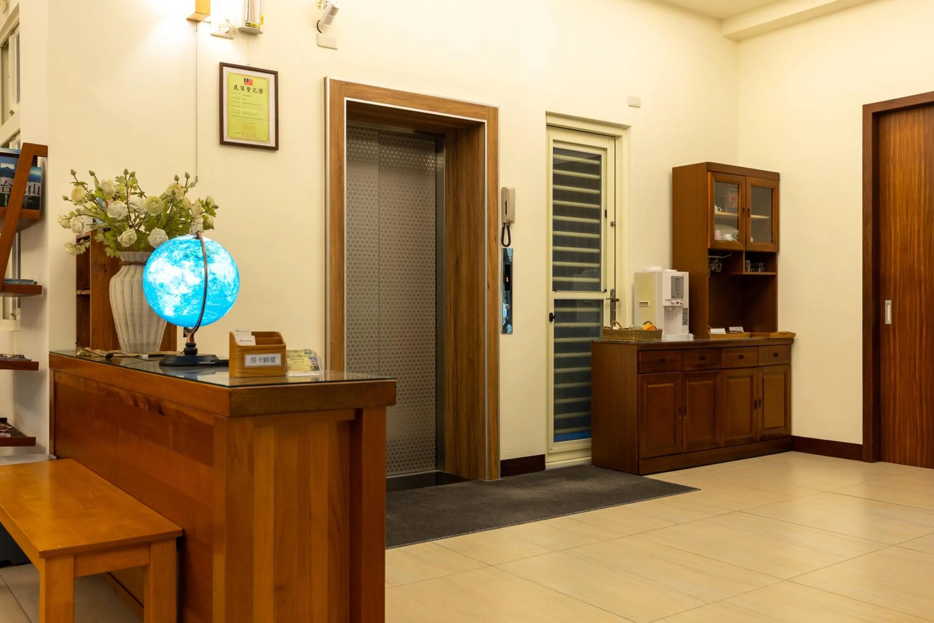 Living room in Normans B&B