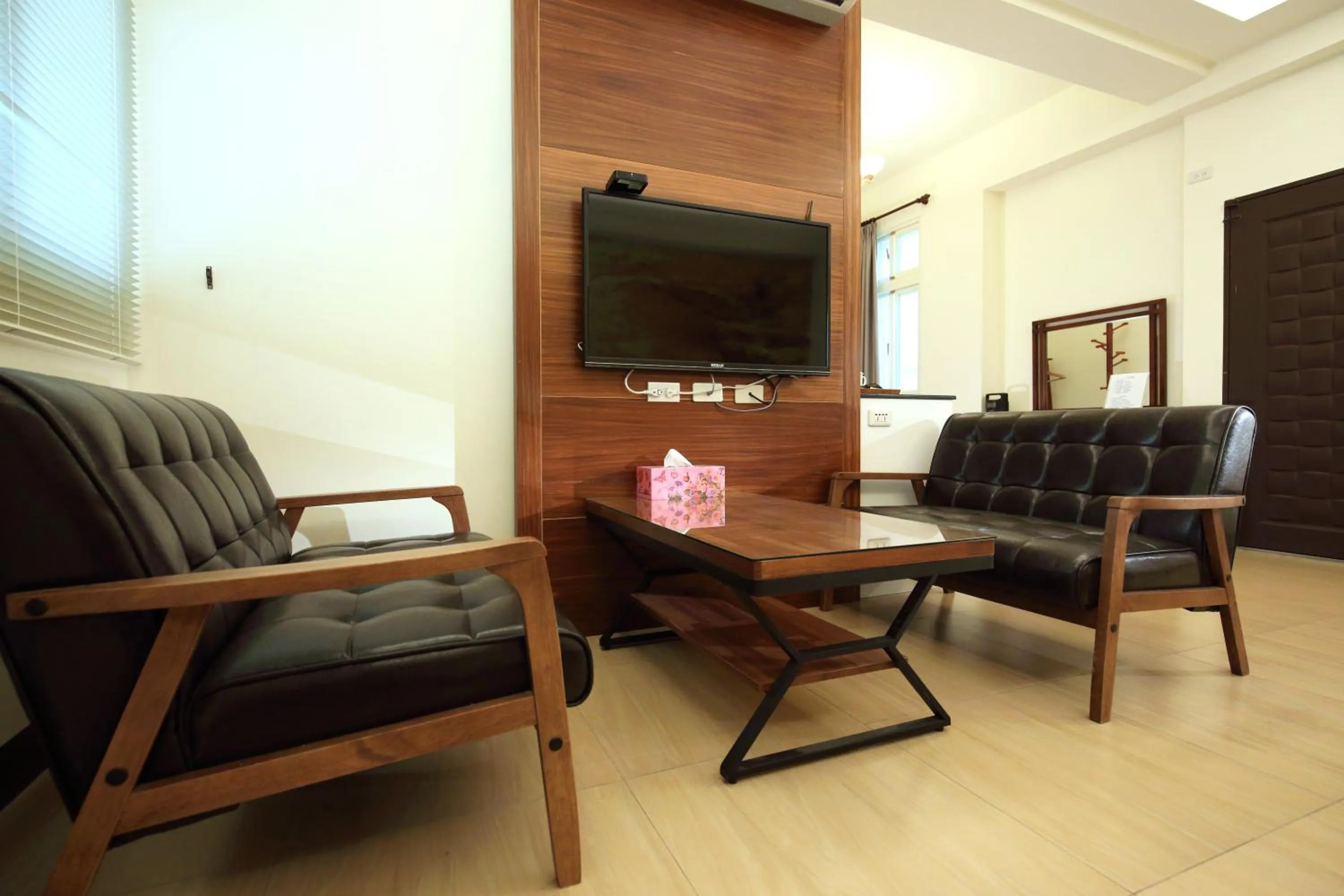 Living room in Normans B&B