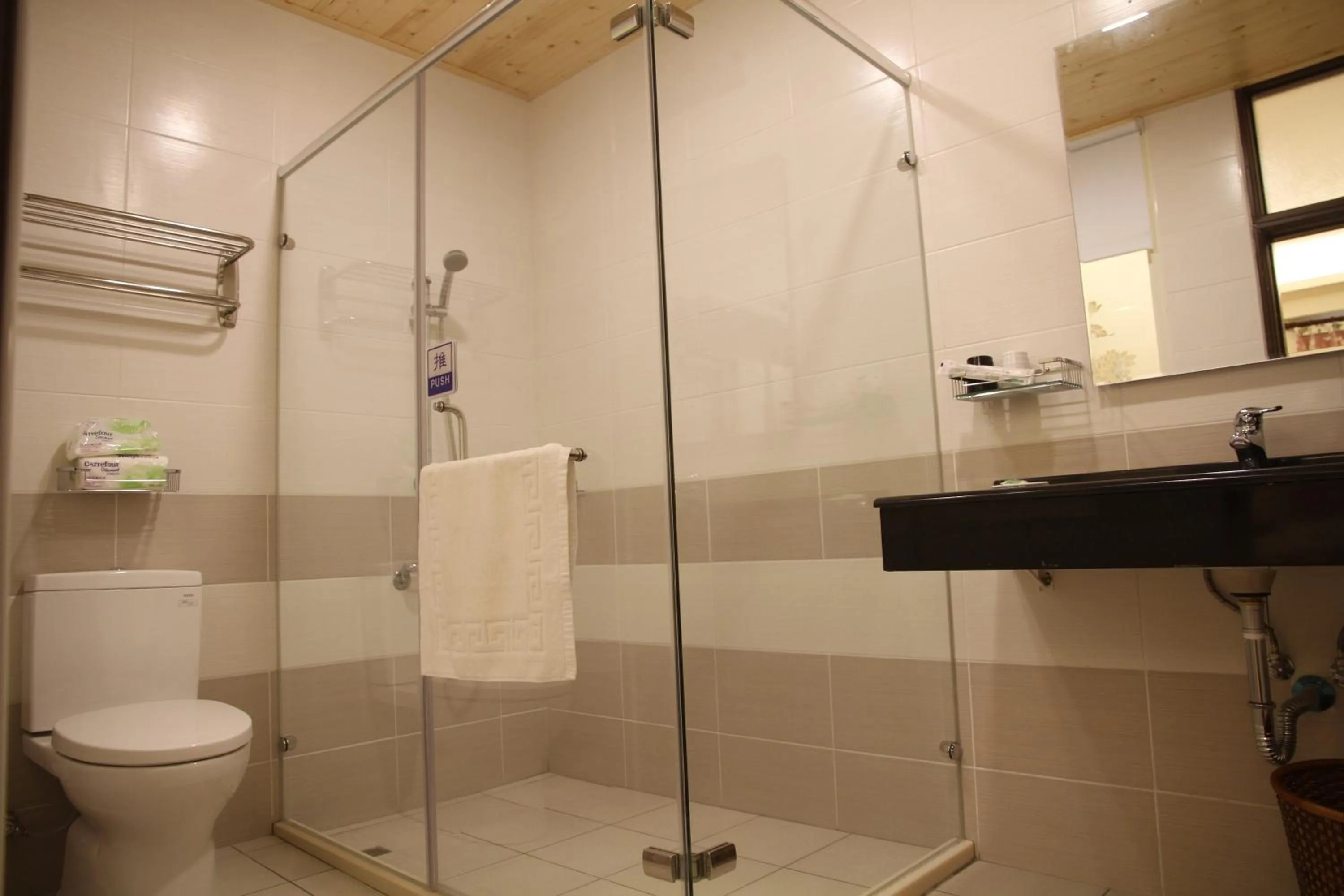 Shower in Normans B&B