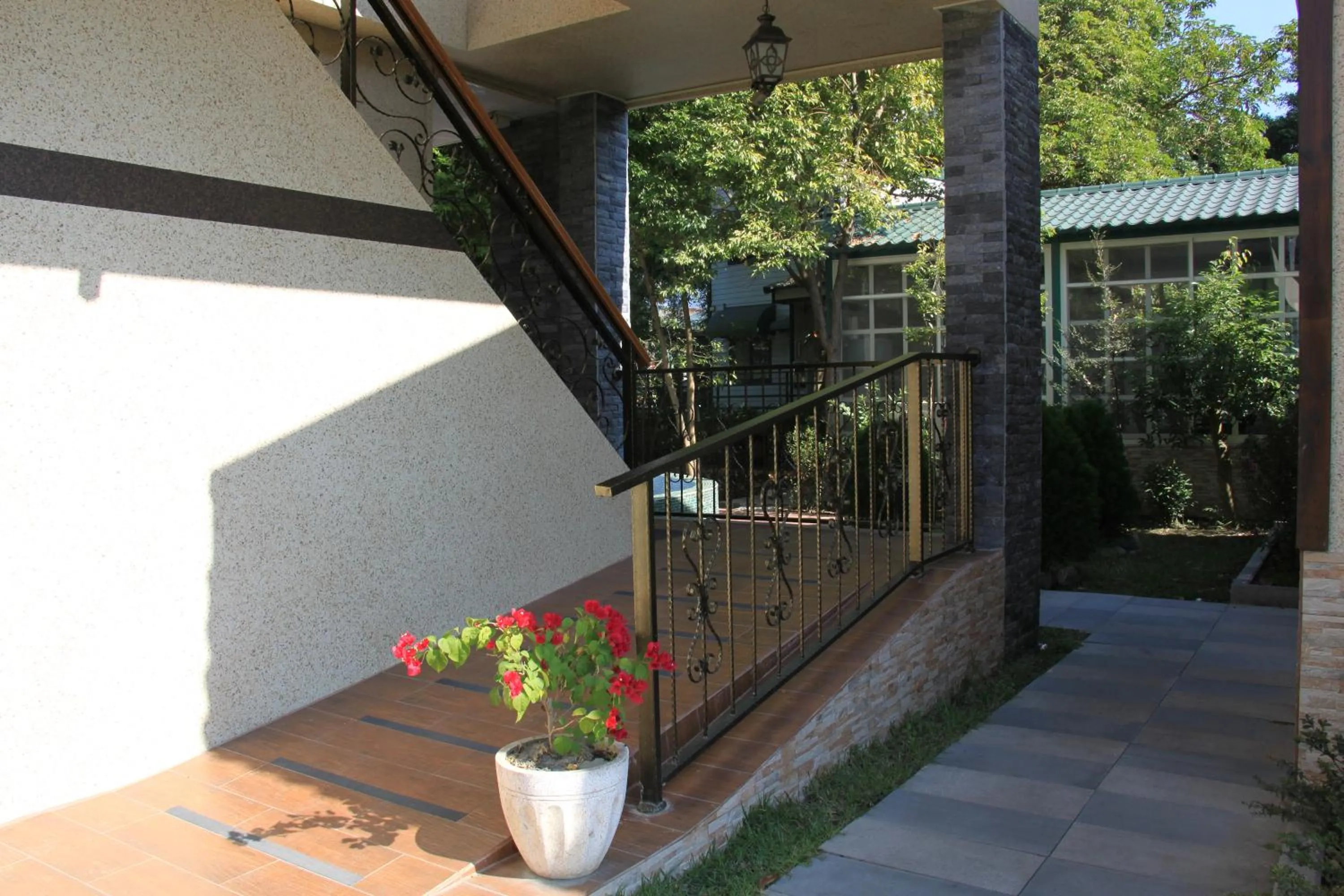 Garden view in Champs Yazuh B&B